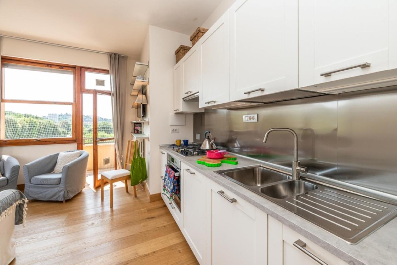 Apartment Lungarno Del Tempio River View By 360rentals *