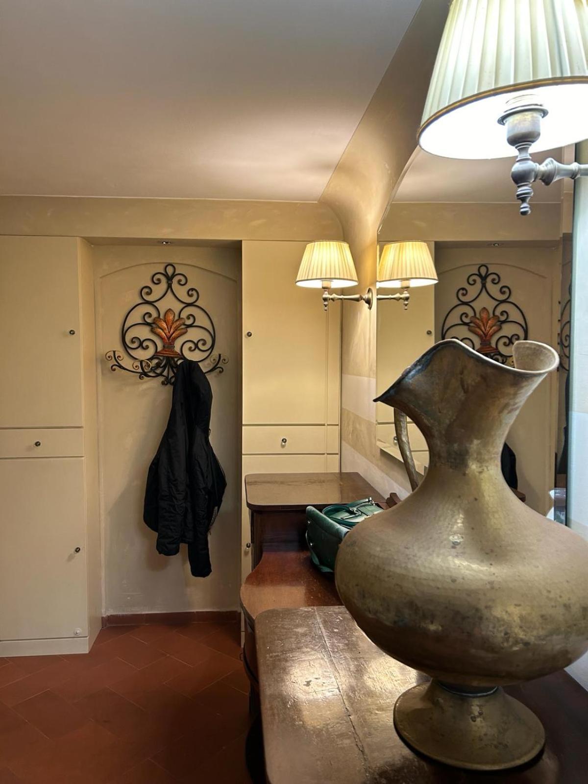 Appartement Borgo San Jacopo 8 Florence