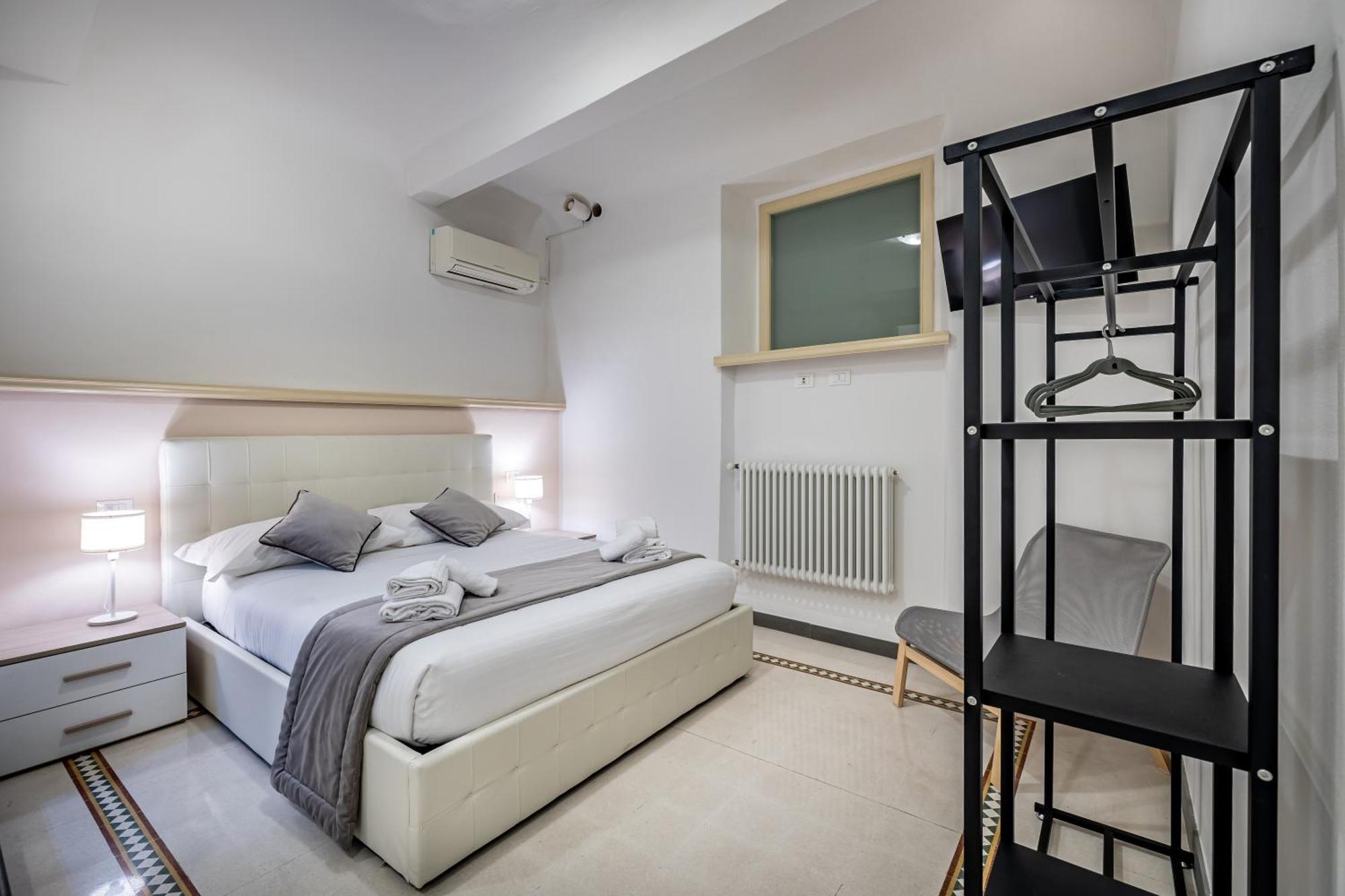 Yid Agnolo Three Bedroom In Florence