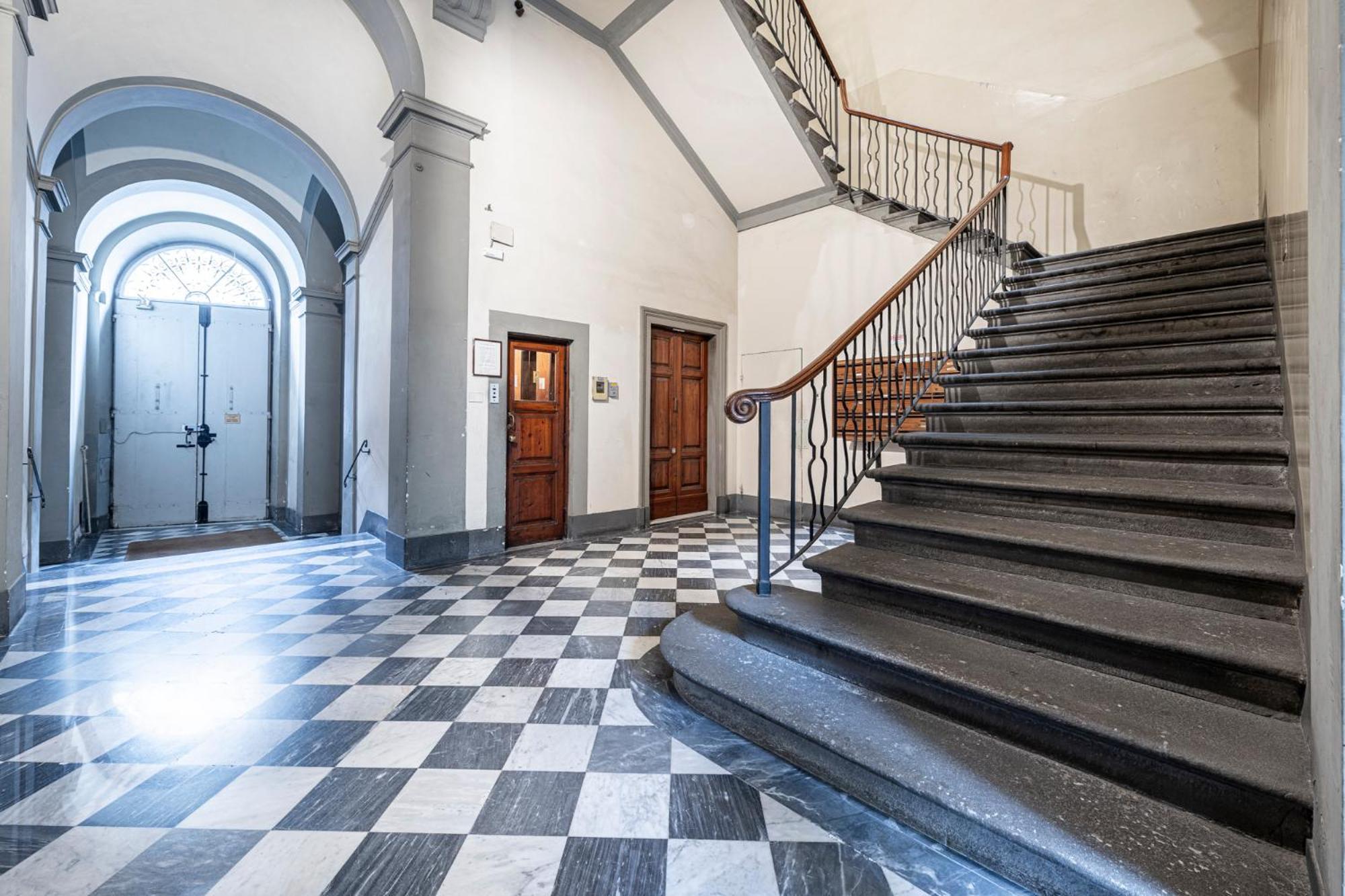 Cherubini Palace Thematic Apartment Florence