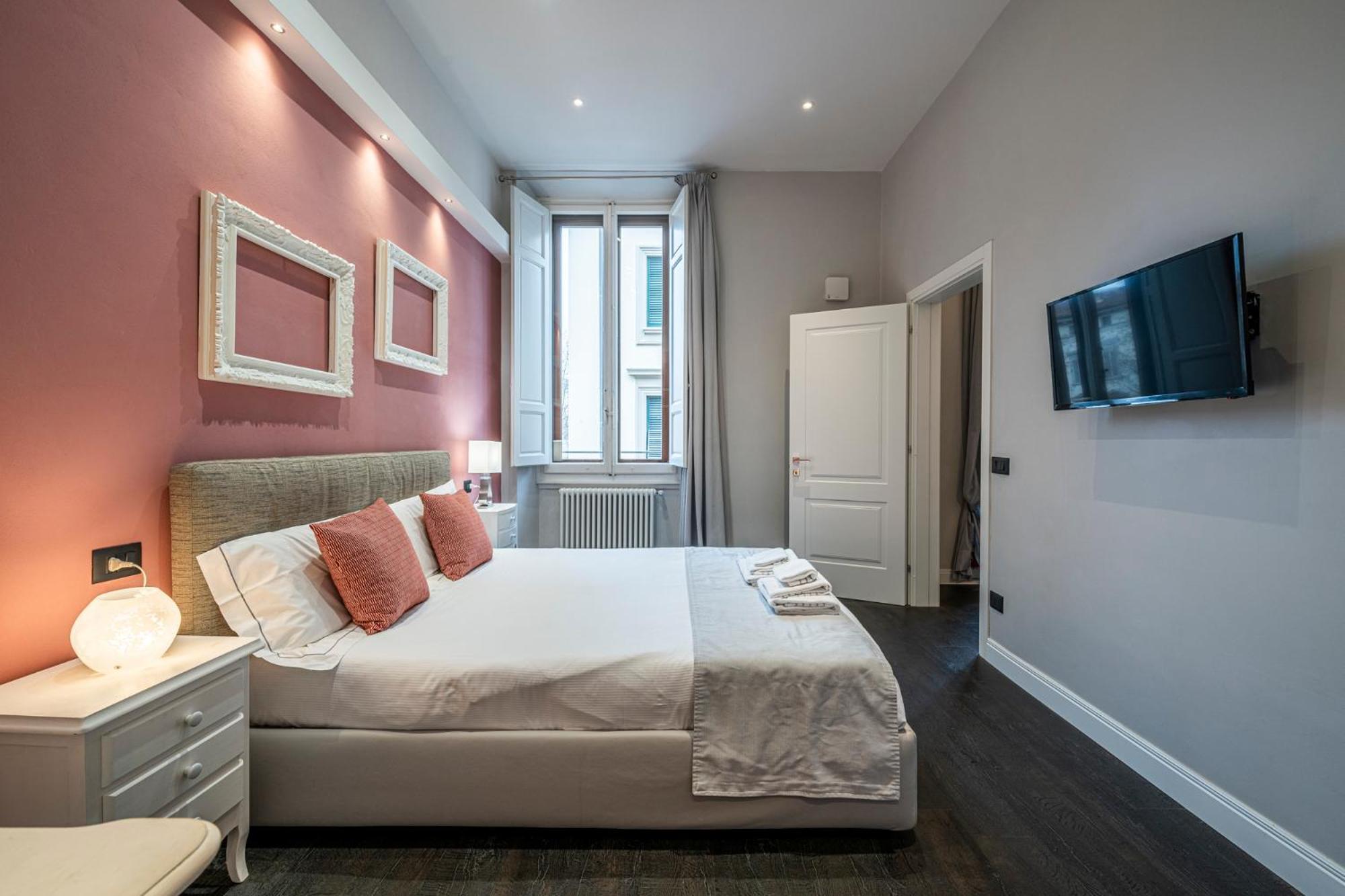 Cherubini Palace Thematic Apartment