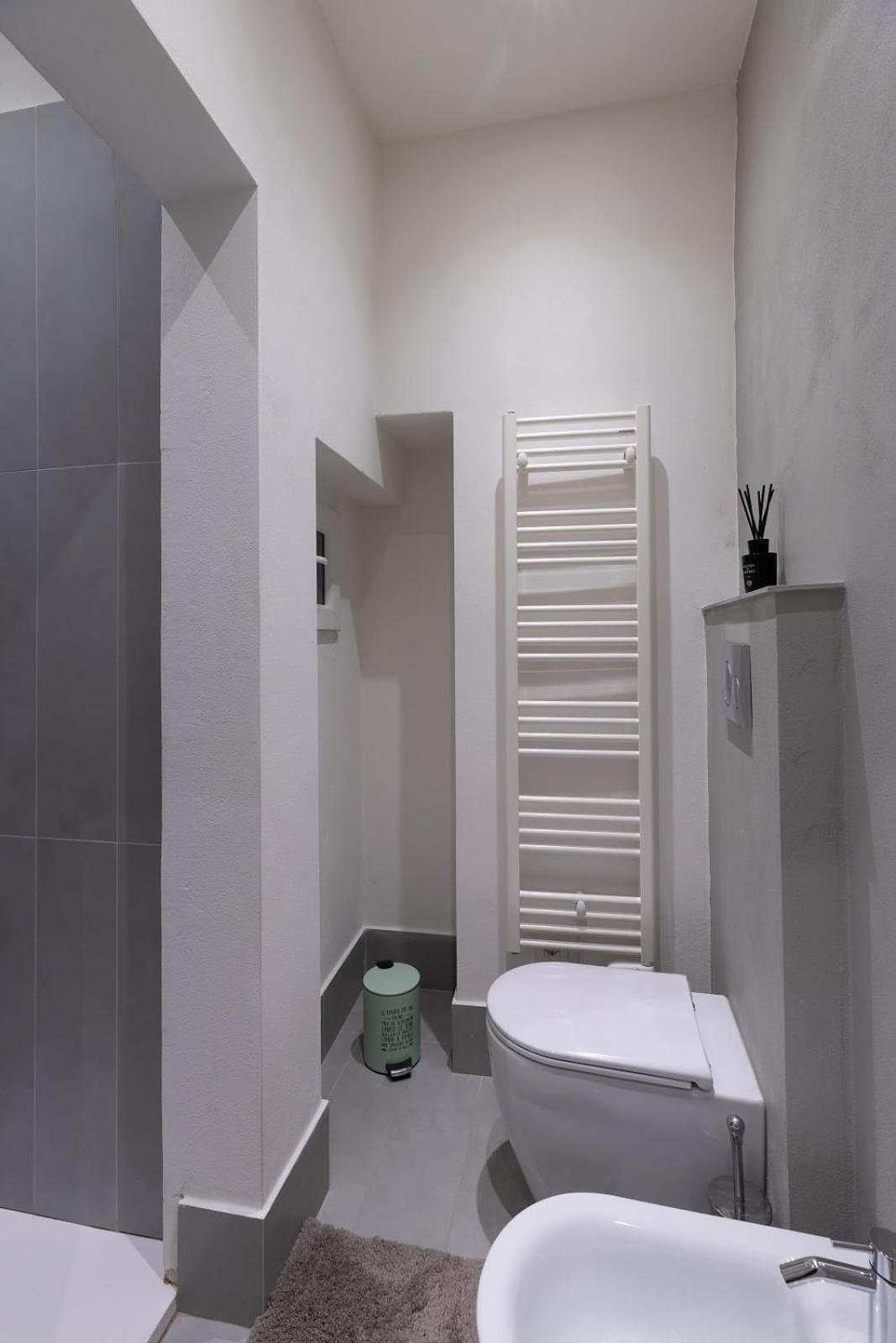 Alighieri's Suite-hosted By Sweetstay Apartment *