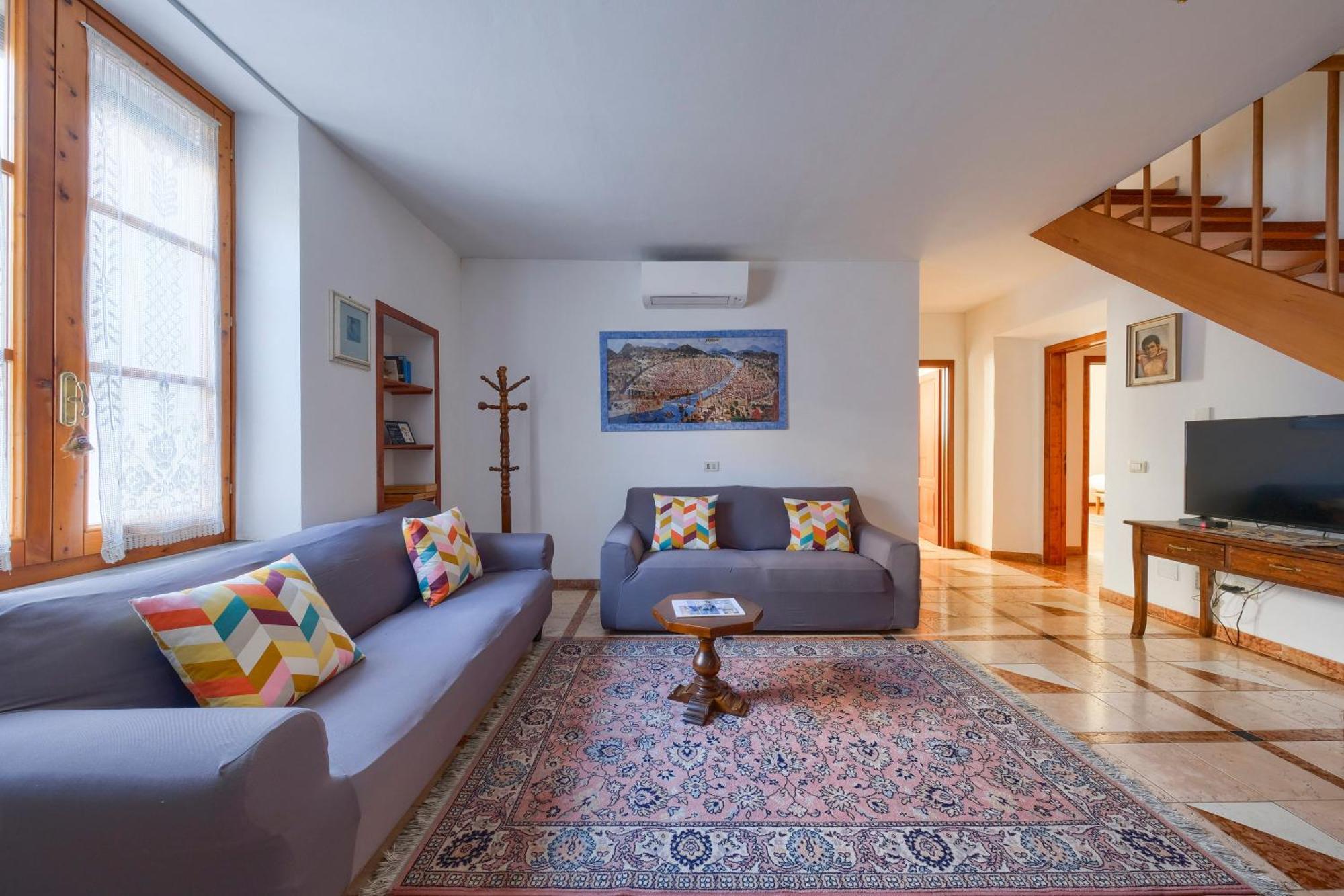Benci Lalli Apartment *
