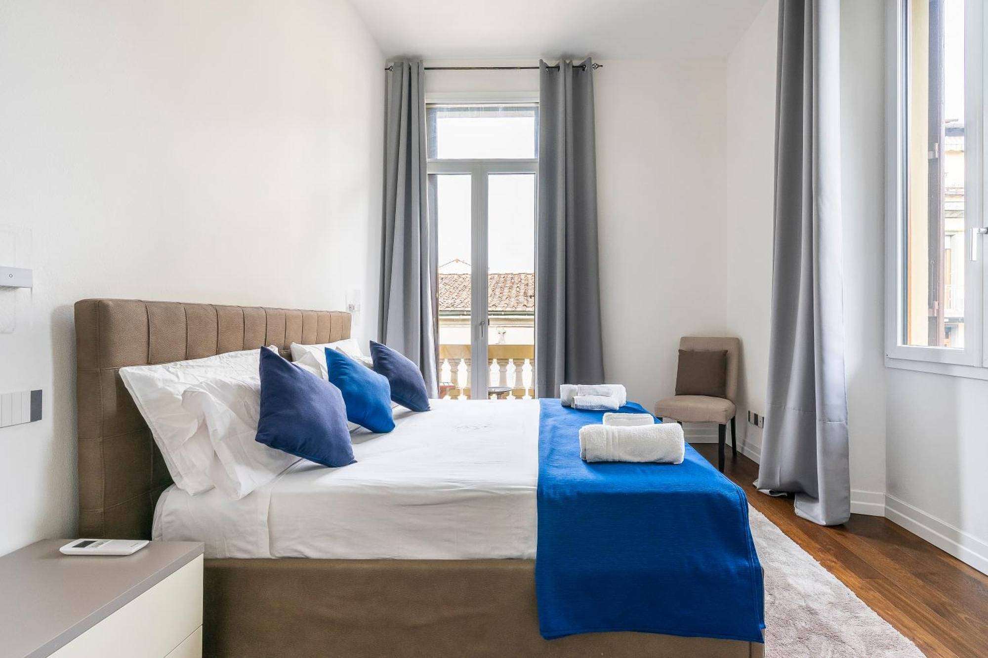 San Marco Black Luxury Con Terrazzo E Parcheggio Su Richiesta Apartment *