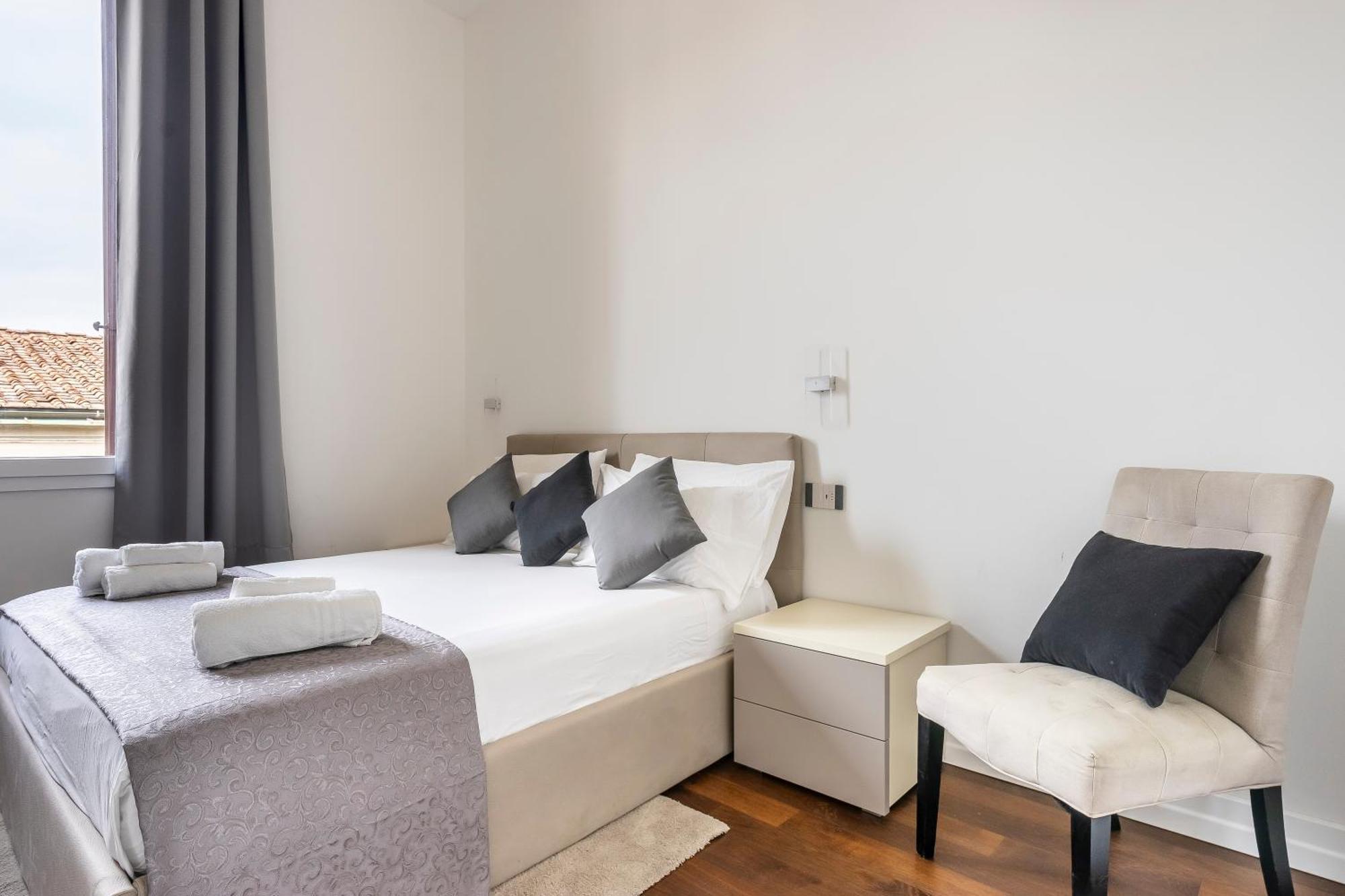 Apartment San Marco Black Luxury Con Terrazzo E Parcheggio Su Richiesta *