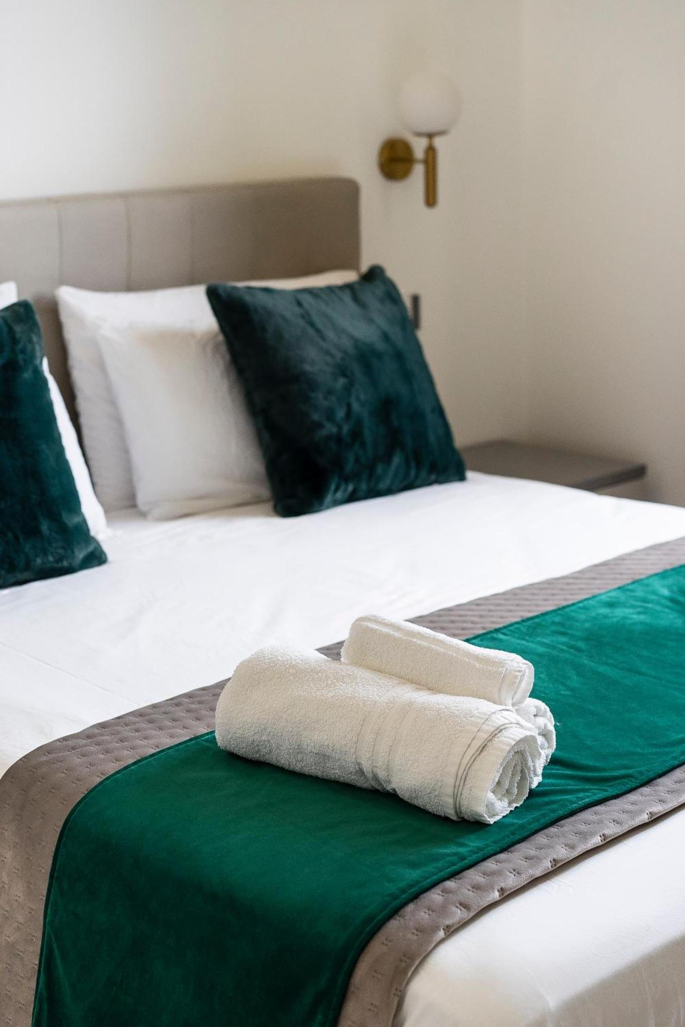 San Marco White Luxury Con Garage Su Richiesta Florenz