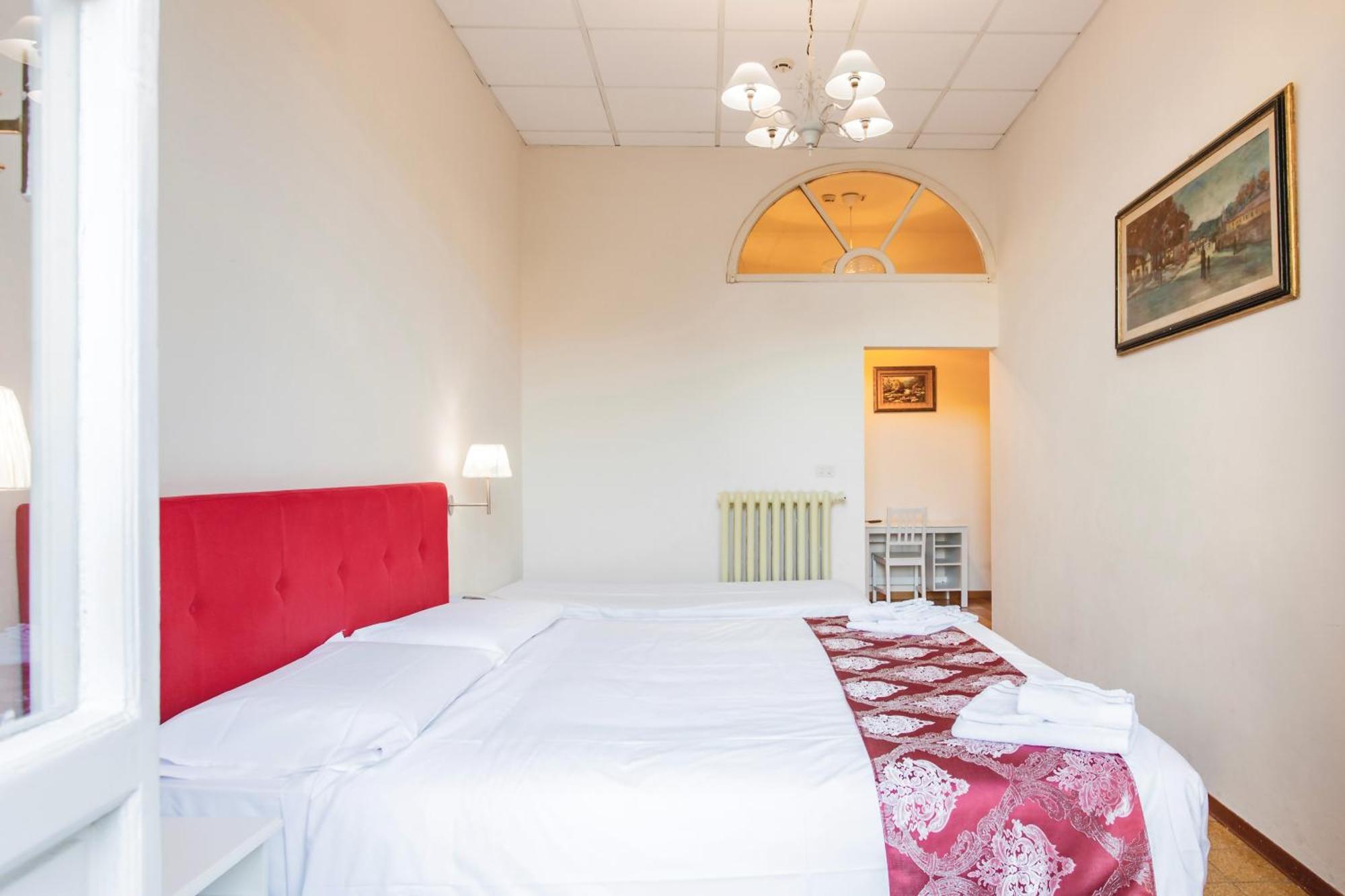 St. Hotel