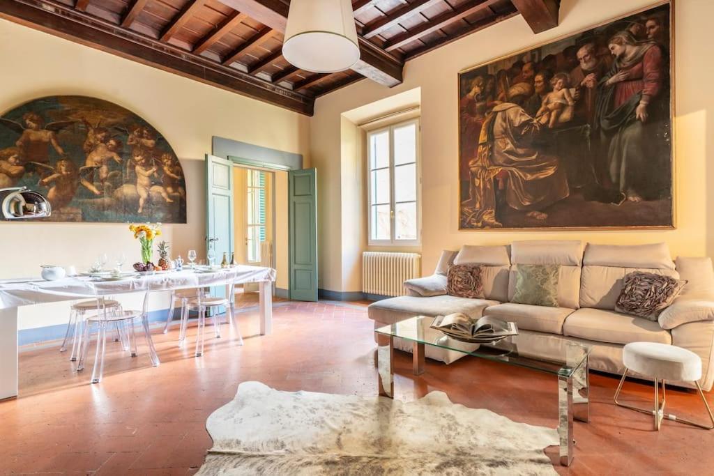 Ginny's House- Borgo La Croce Luxury Appartement