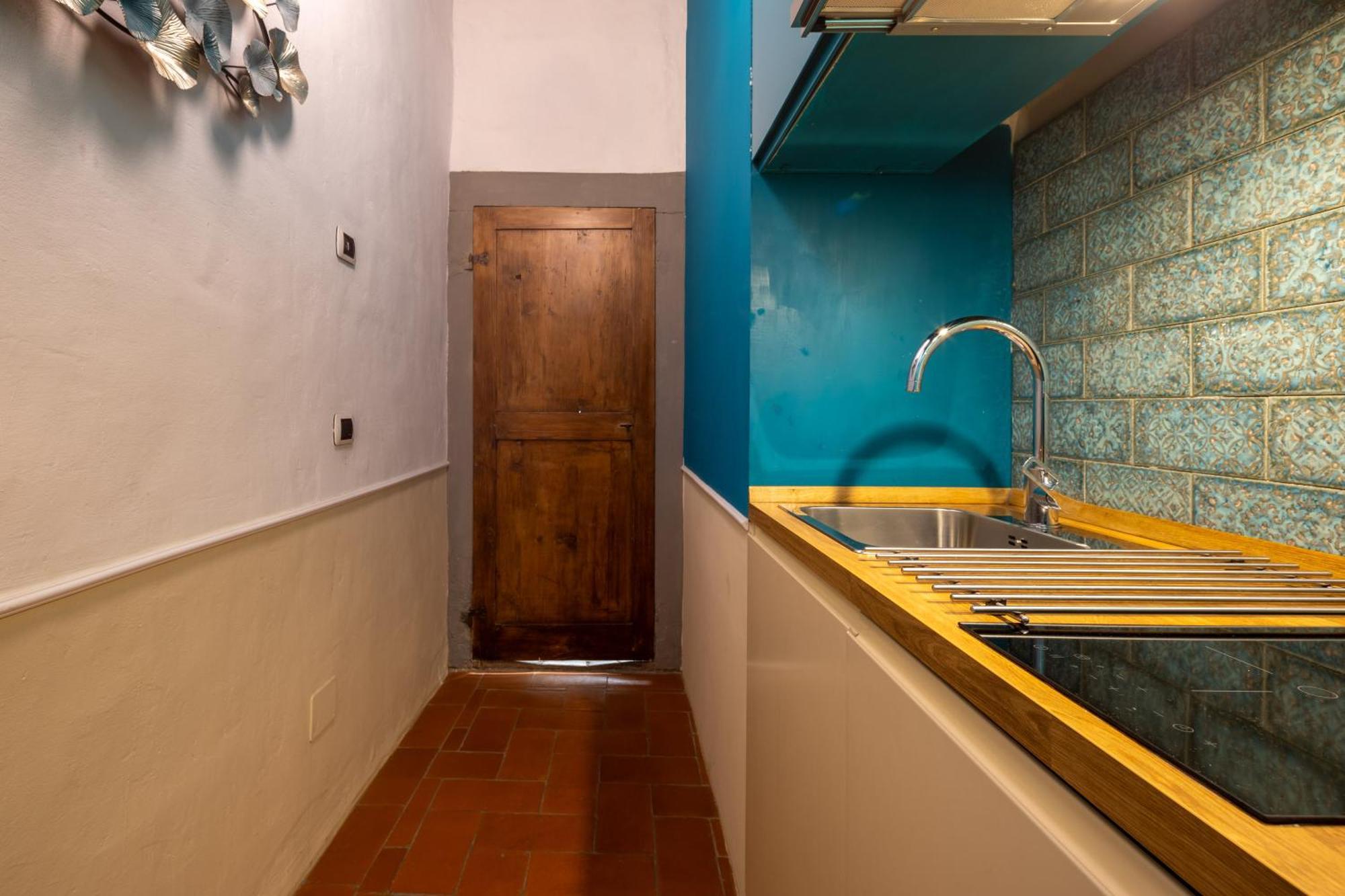 Ardiglione Flat *