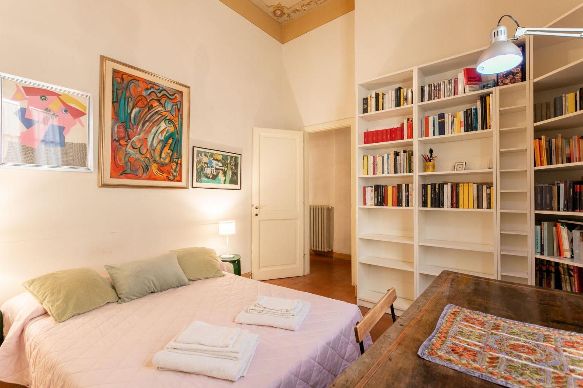 Apartment Santa Croce Dante's View With Terrace By Halldis *