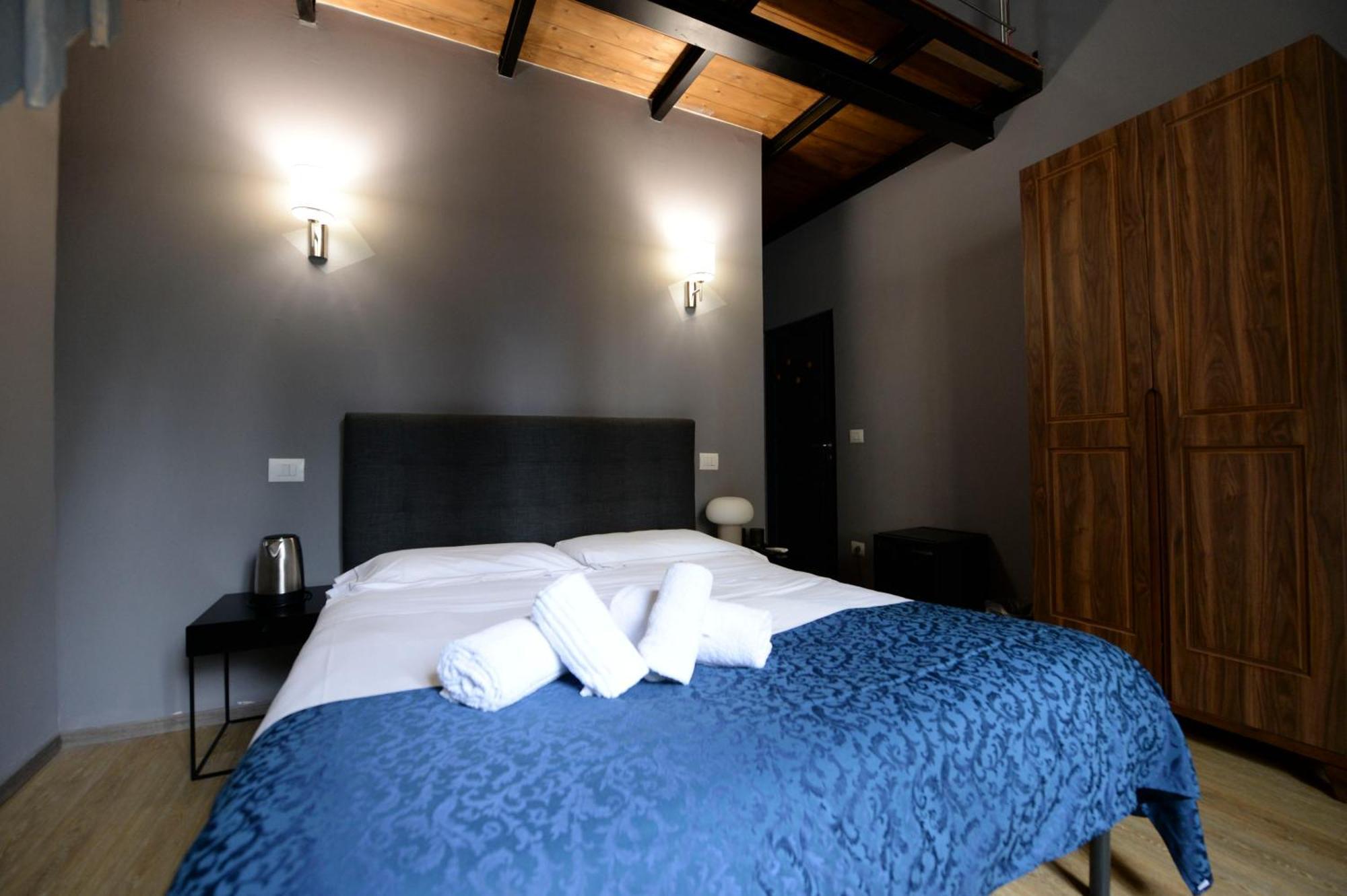 Palazzo Oliveto * Florence
