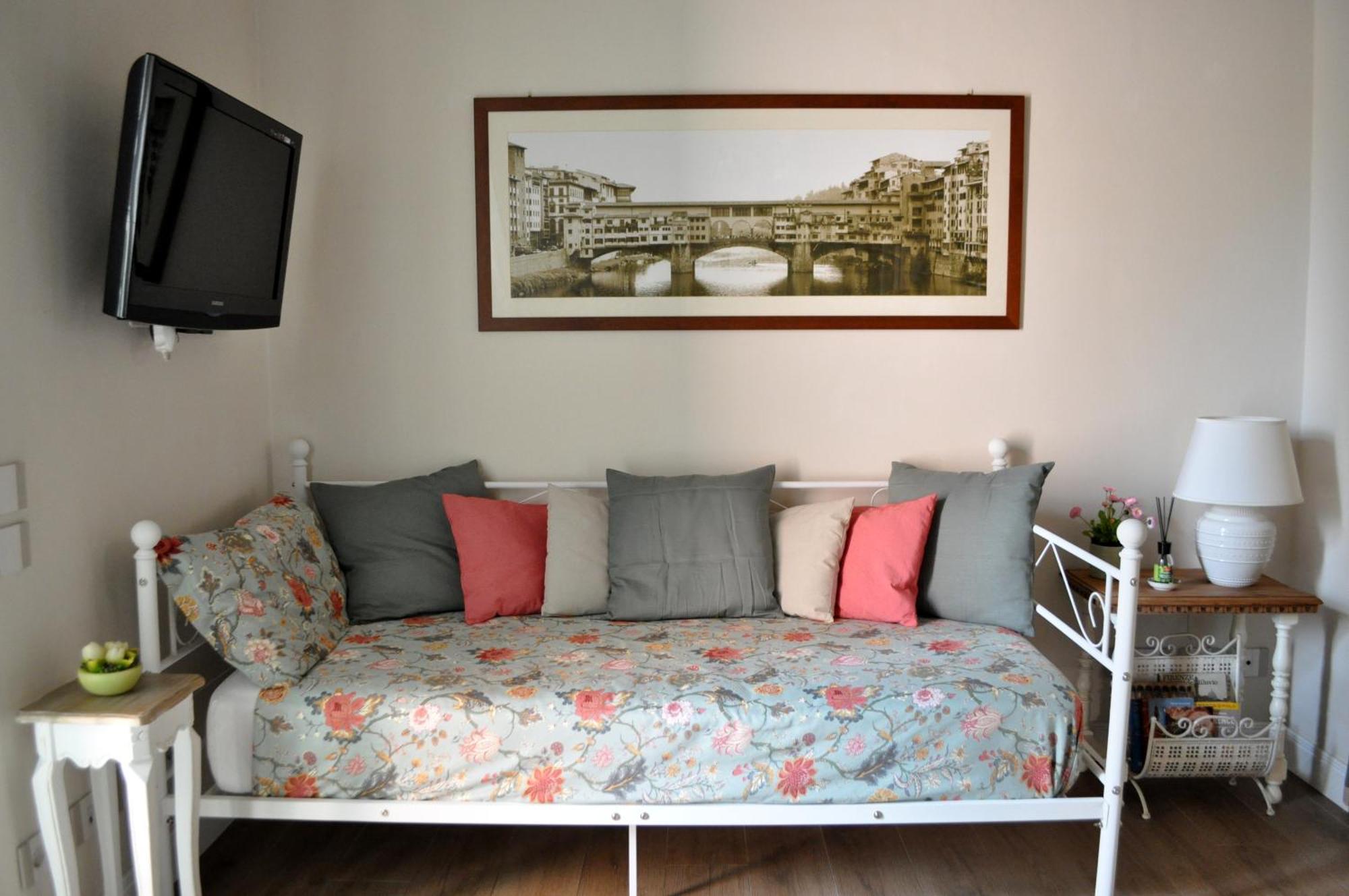 Messer Niccolo - In Apartamento