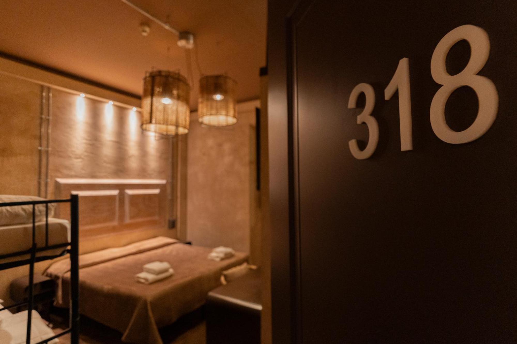Hostel & 7 Florence