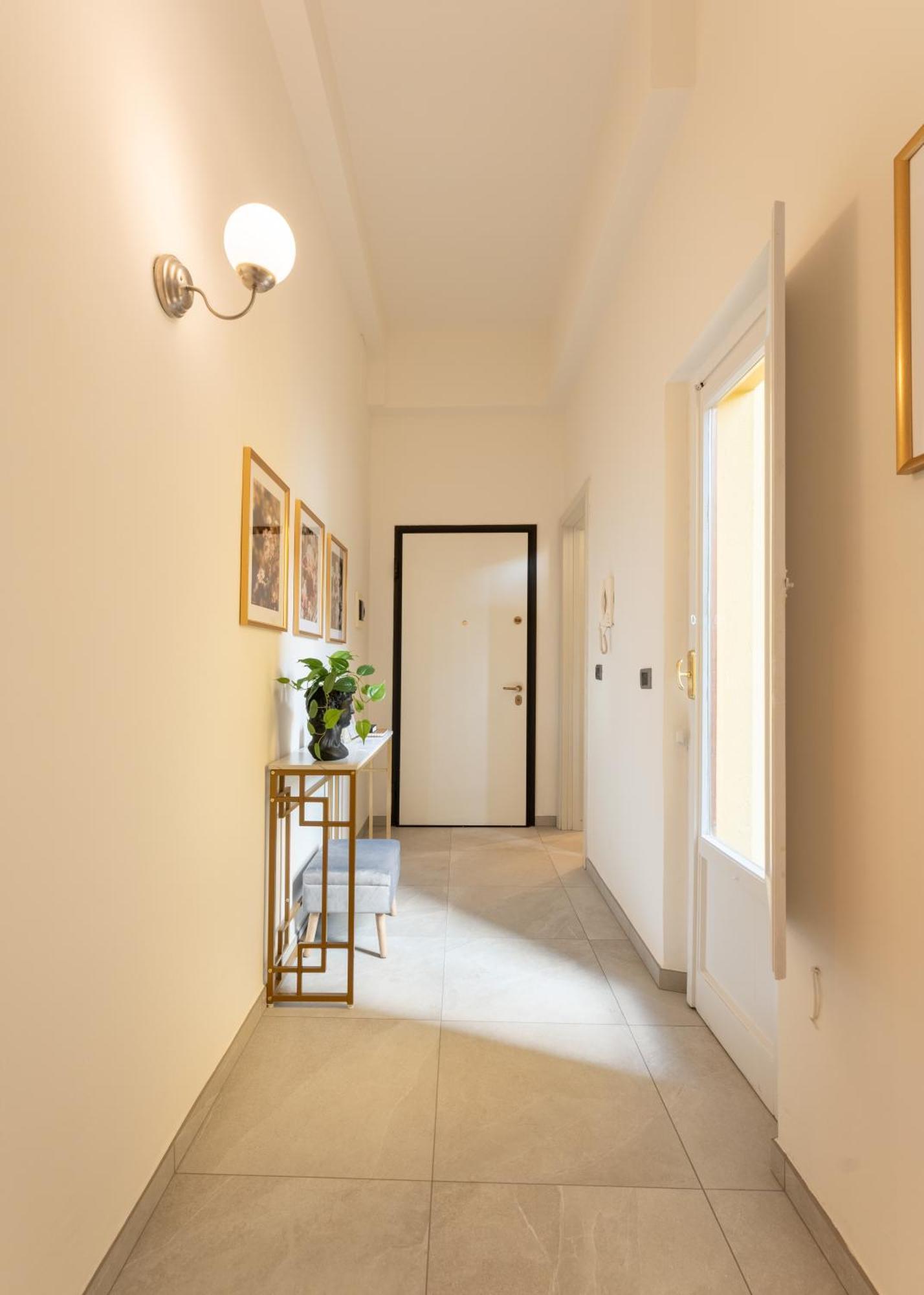 Apartment Keys Of Italy - Monaco 9 - 2 Bedrooms Flat Nearby The Train Station Florence