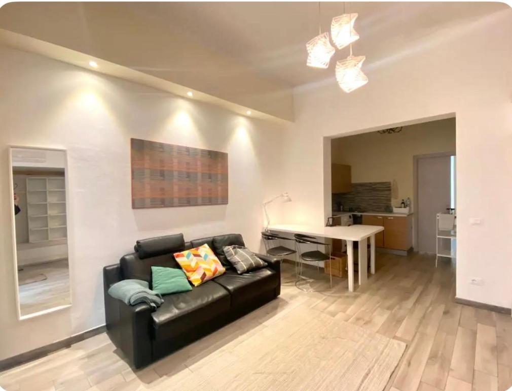 Appartement Cosy Modern Flat Private Patio Florence