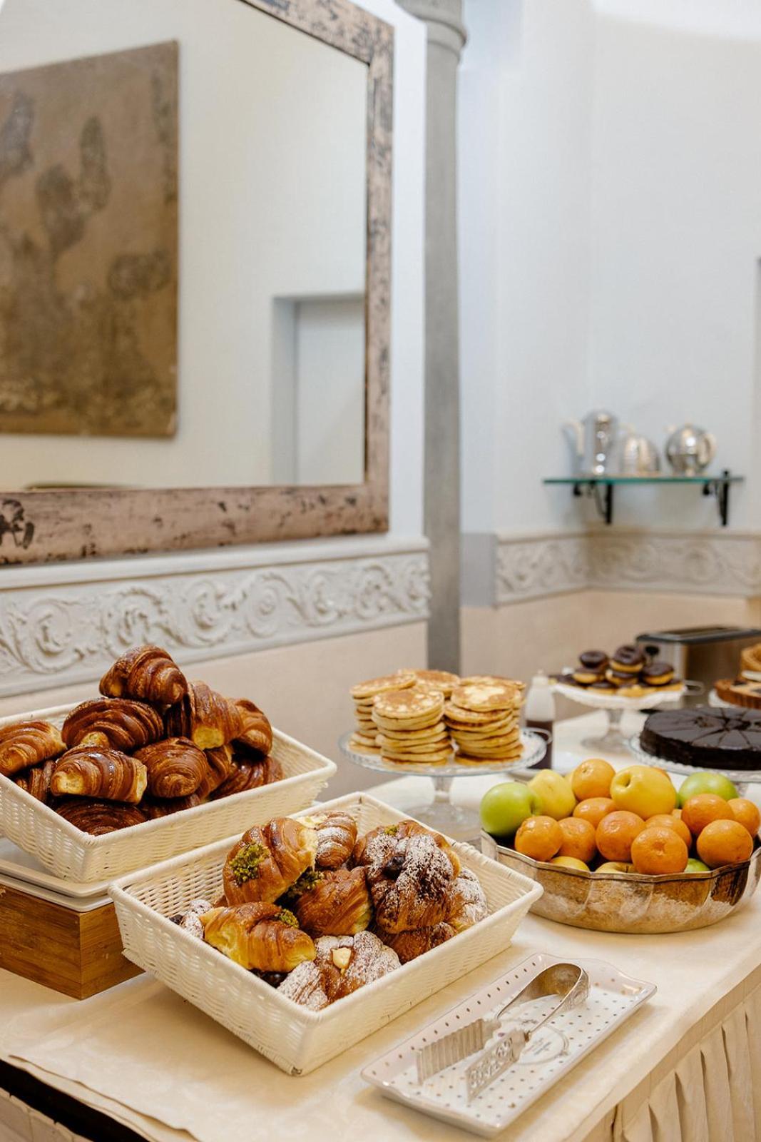 Hotel Palazzo Dal Borgo Florence