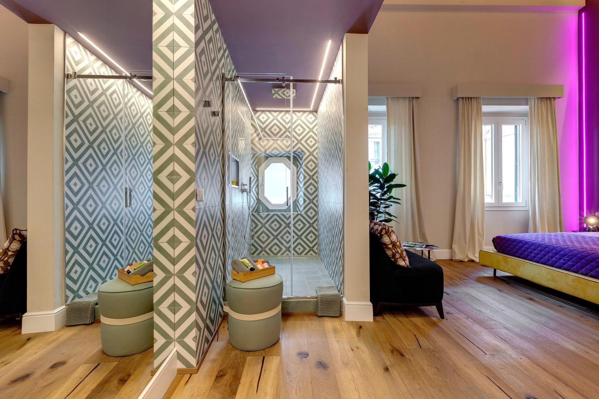 Prestige Penthouse With Private Spa, Gym And Terrace By Mamo Florence