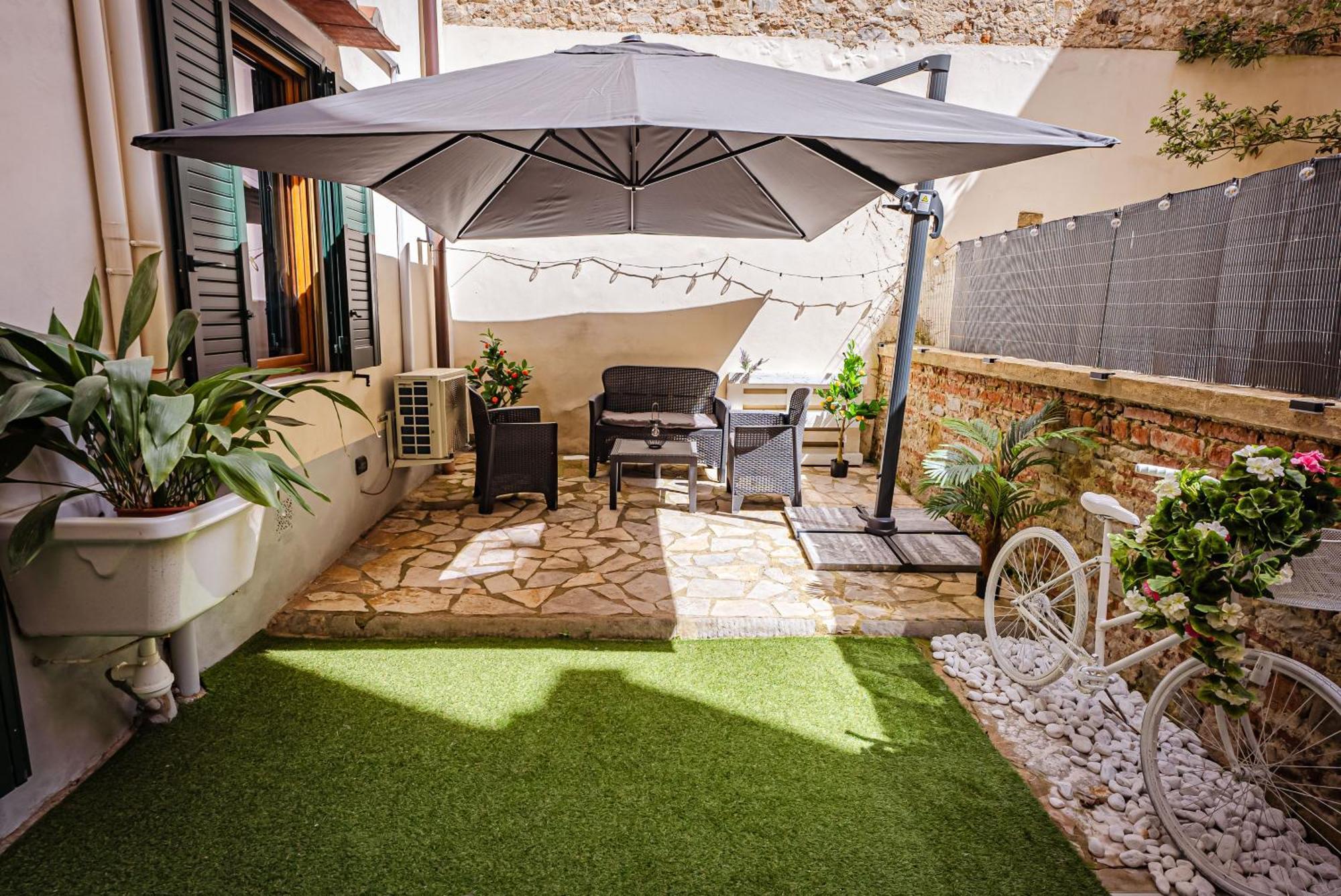 Garden Apartment Florence