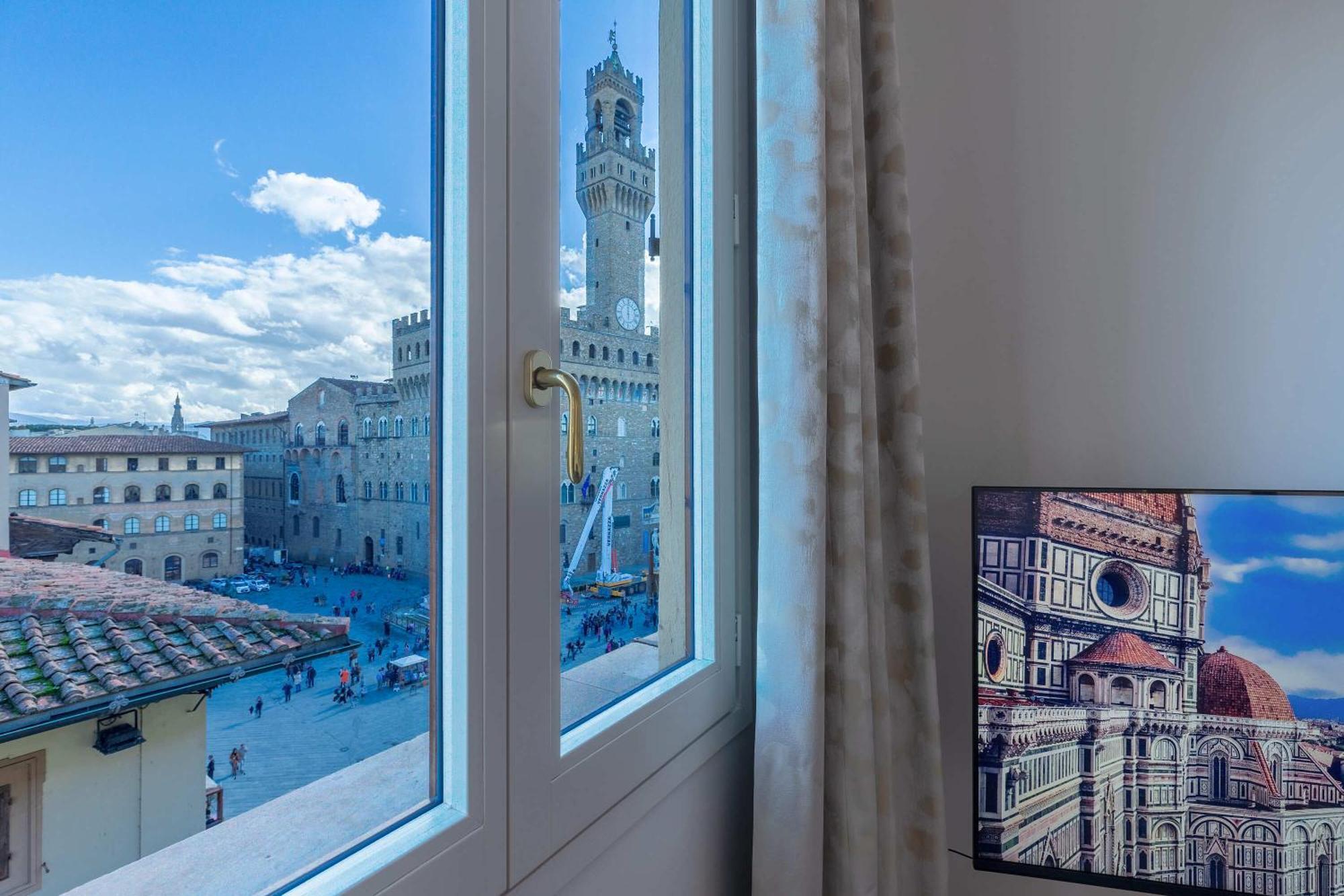 Dora Penthouse Uffizi View Firenze