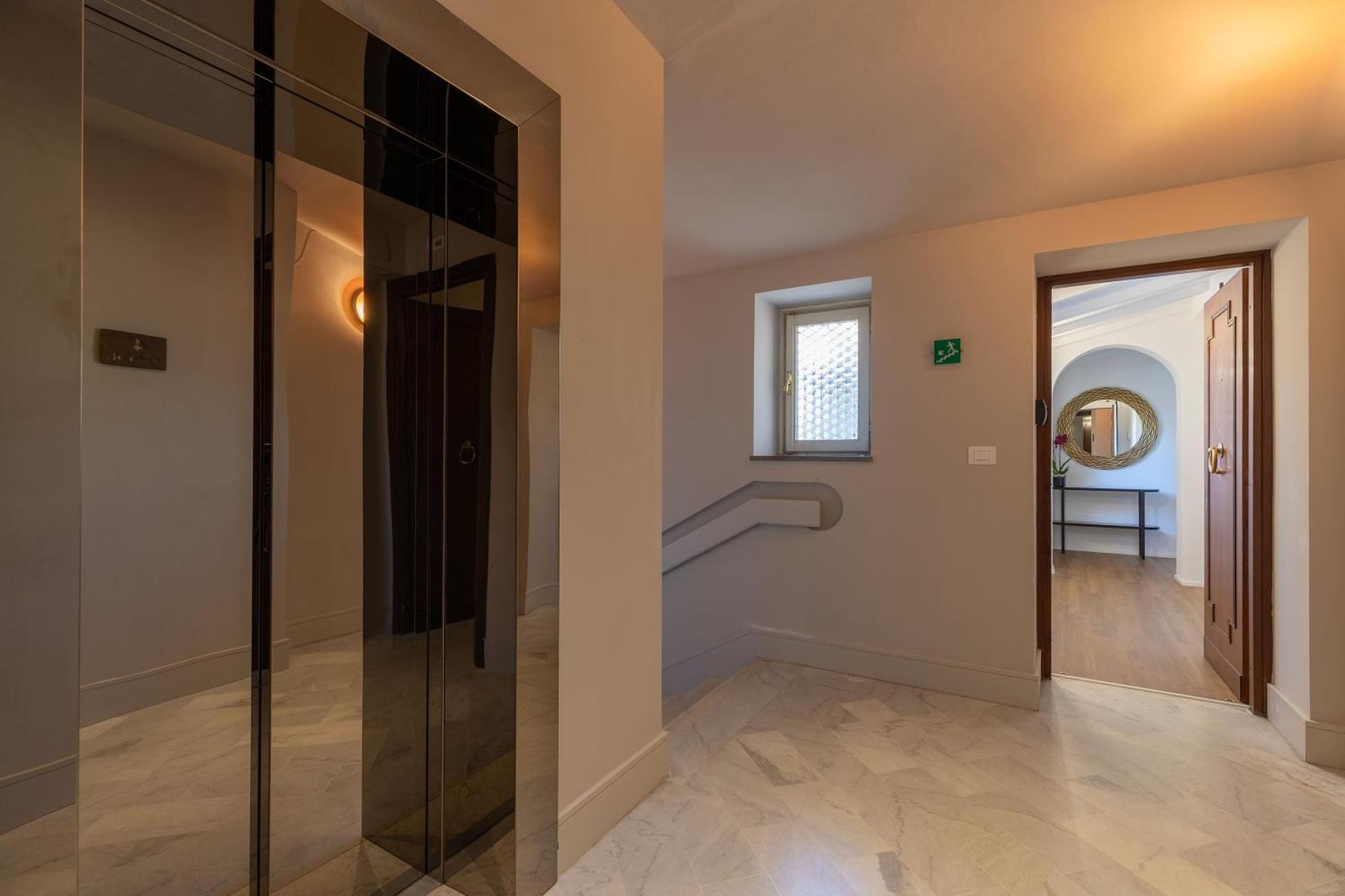 Dora Penthouse Uffizi View * Firenze
