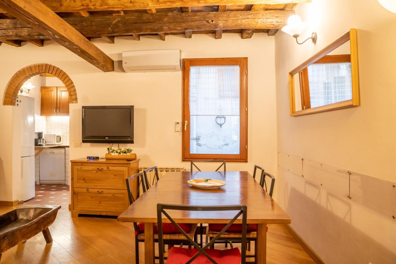 Chiesa Apt - Dolcevita Holiday Apartamento