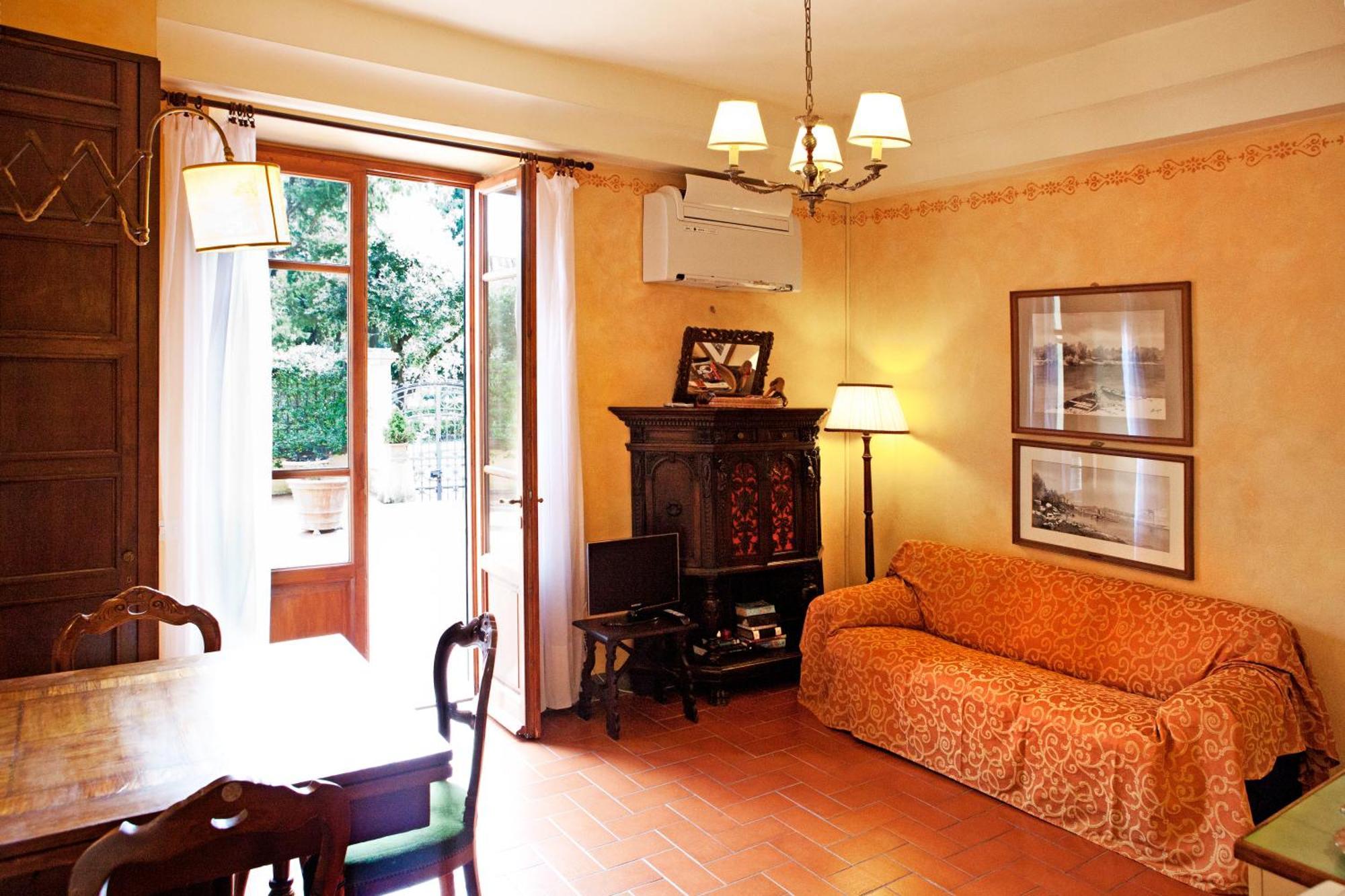 Poggio Imperiale Apartment *