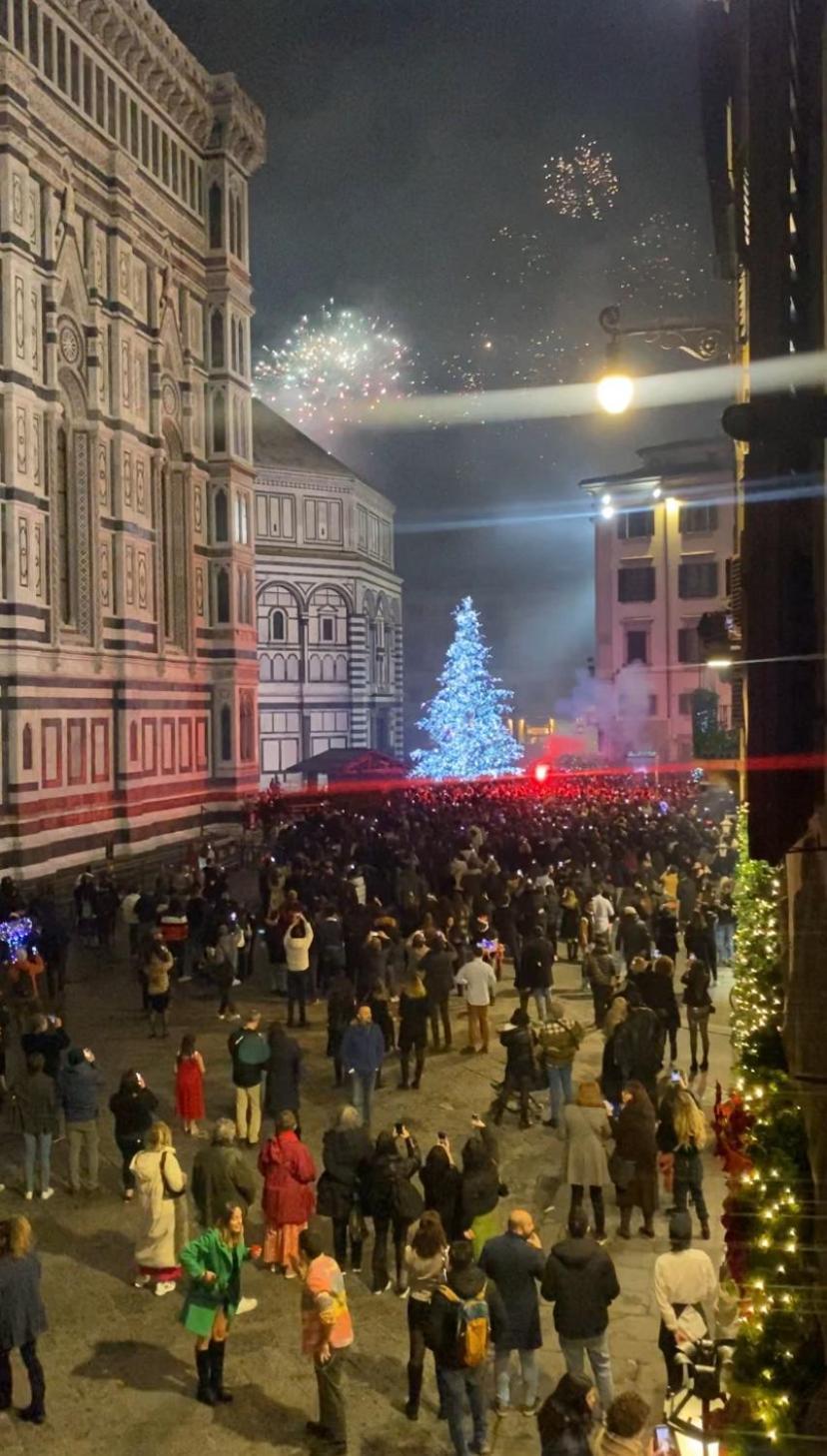 Apartment La Mandorla In Piazza Del Duomo Florence
