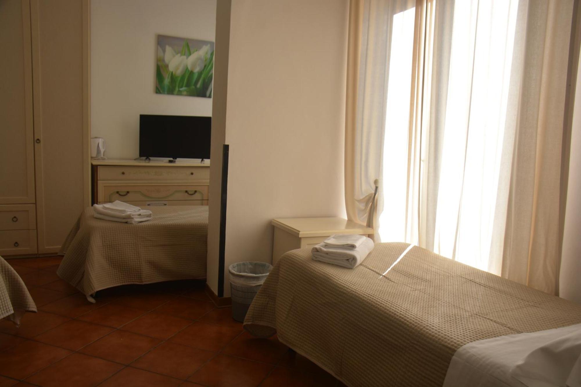 Mannolini Hotel