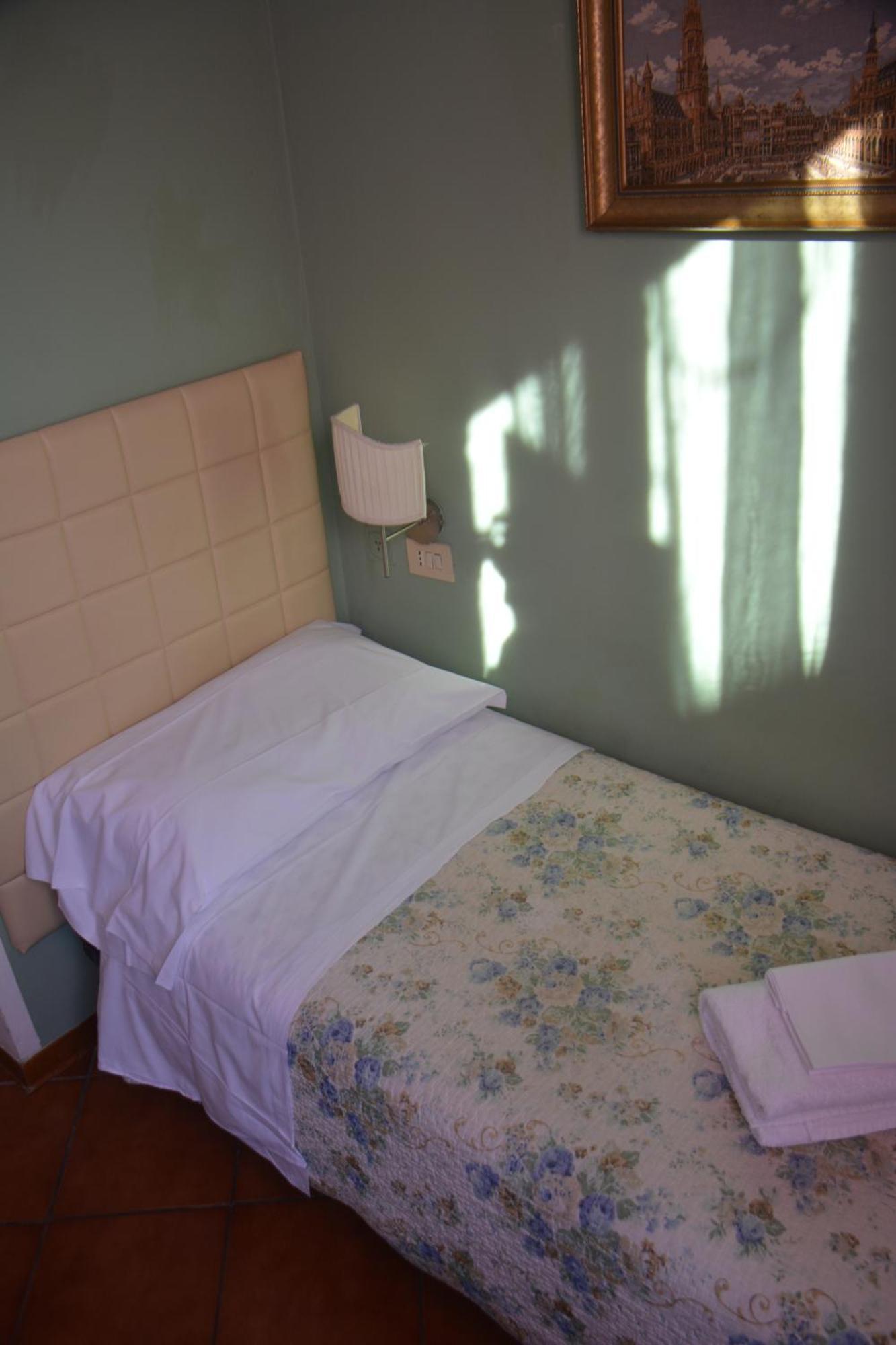 Hotel Mannolini 2*