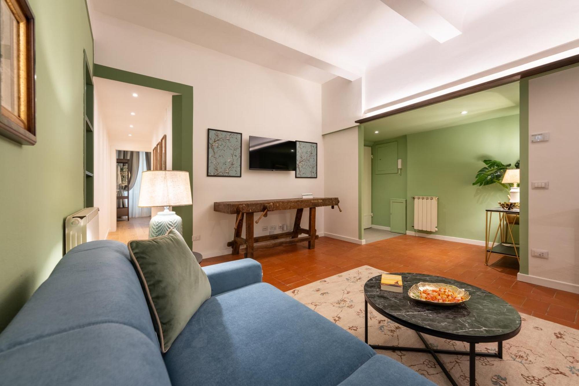 Via Palazzuolo 87 - Charming - Newly Renovated Elegance And Style Near Station Appartement