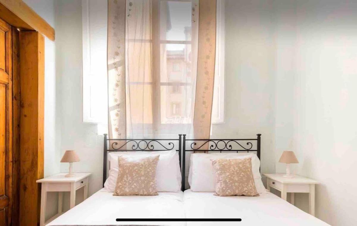 Appartement Watch The Wake Light Filled Medieval Palace Florence