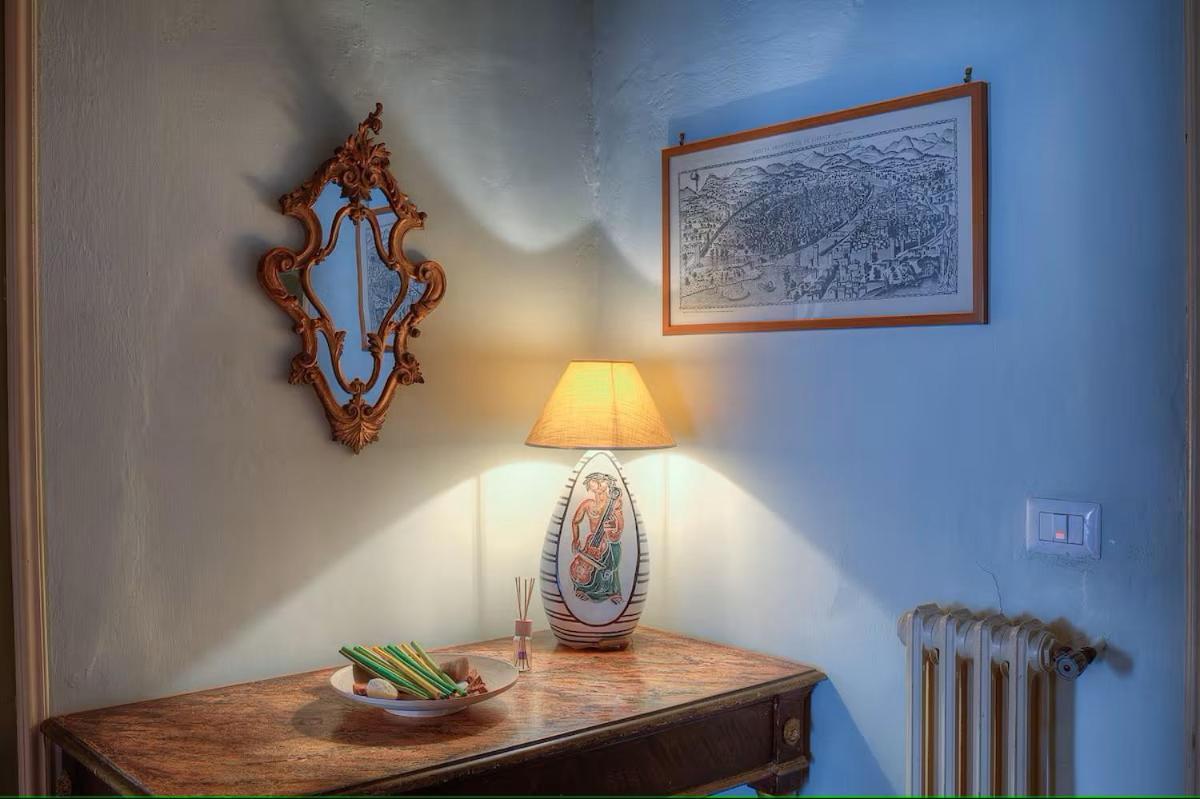 Historical Building Charming Appartement *