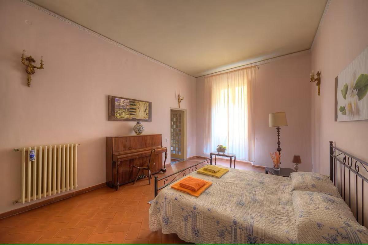 Historical Building Charming Appartement
