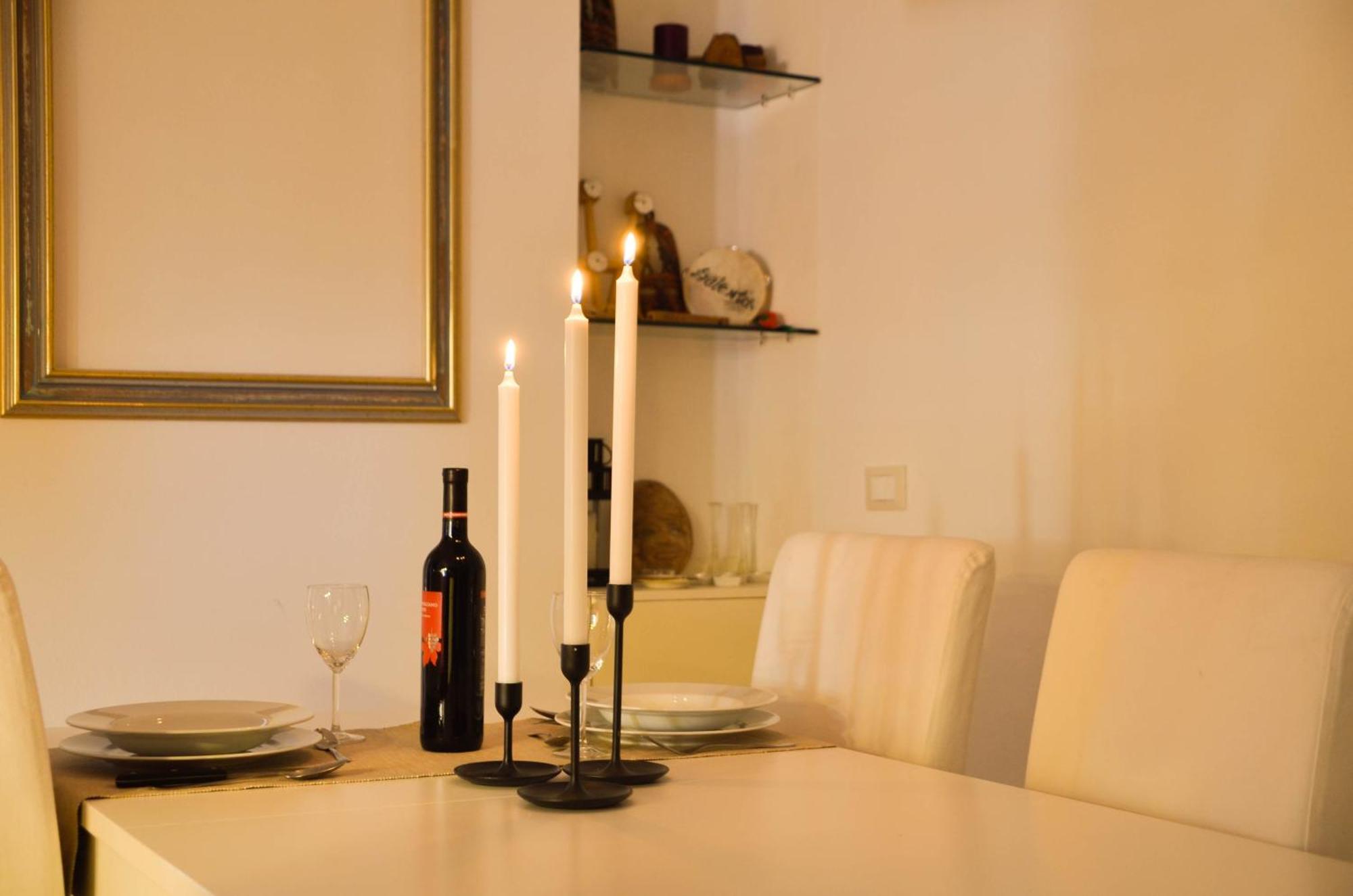 The Red In With Free Parking Appartement Florence