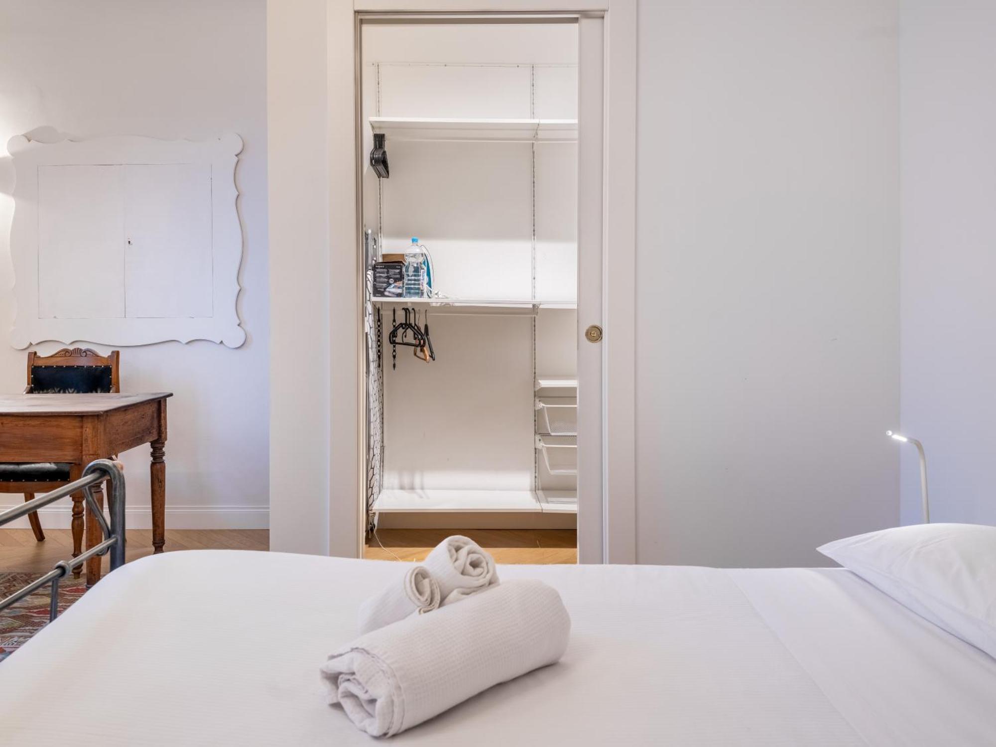 Apartamento New Quiet Flat - Santa Croce View - Servizi Florença