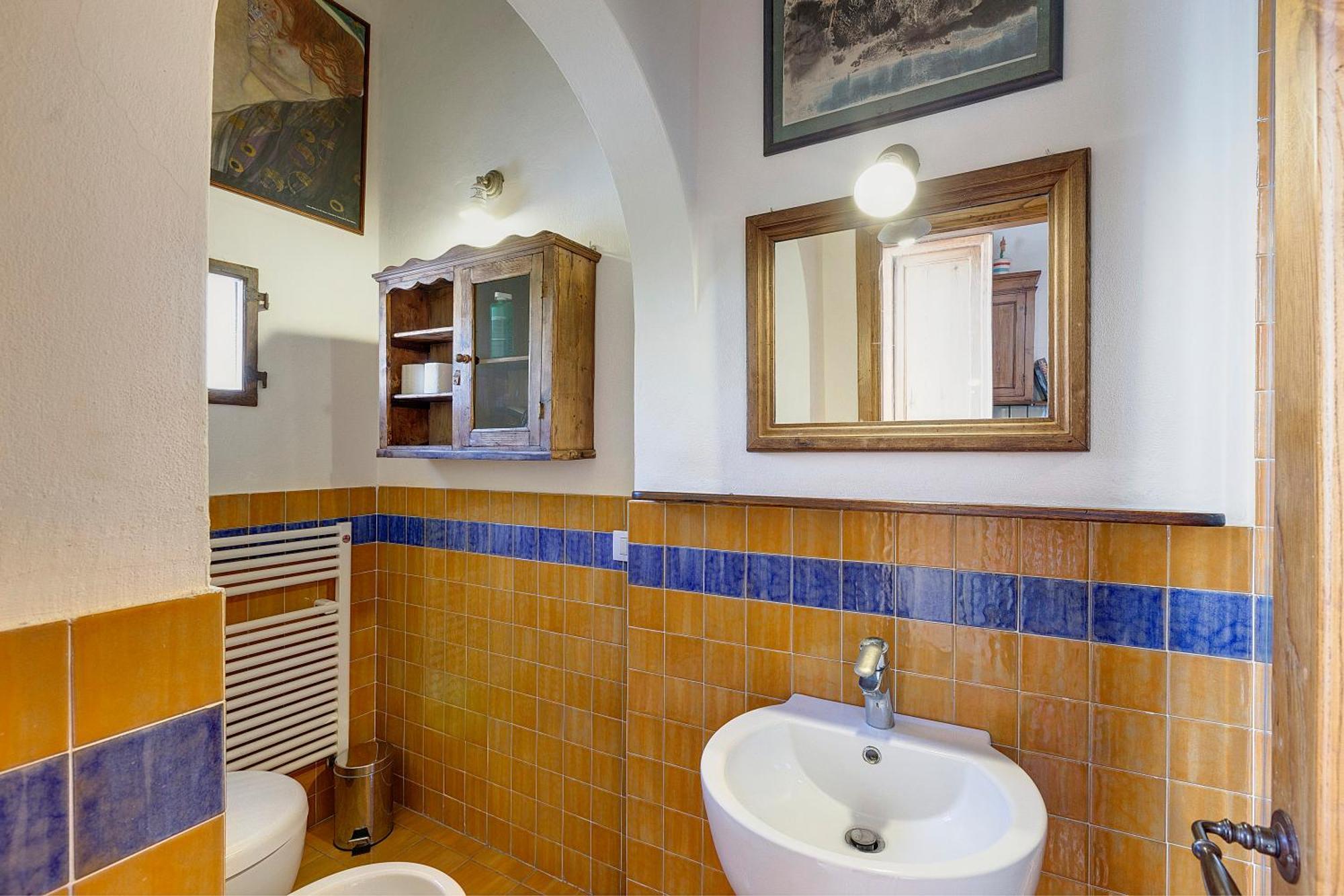 Art Sant Ambrogio Apartment