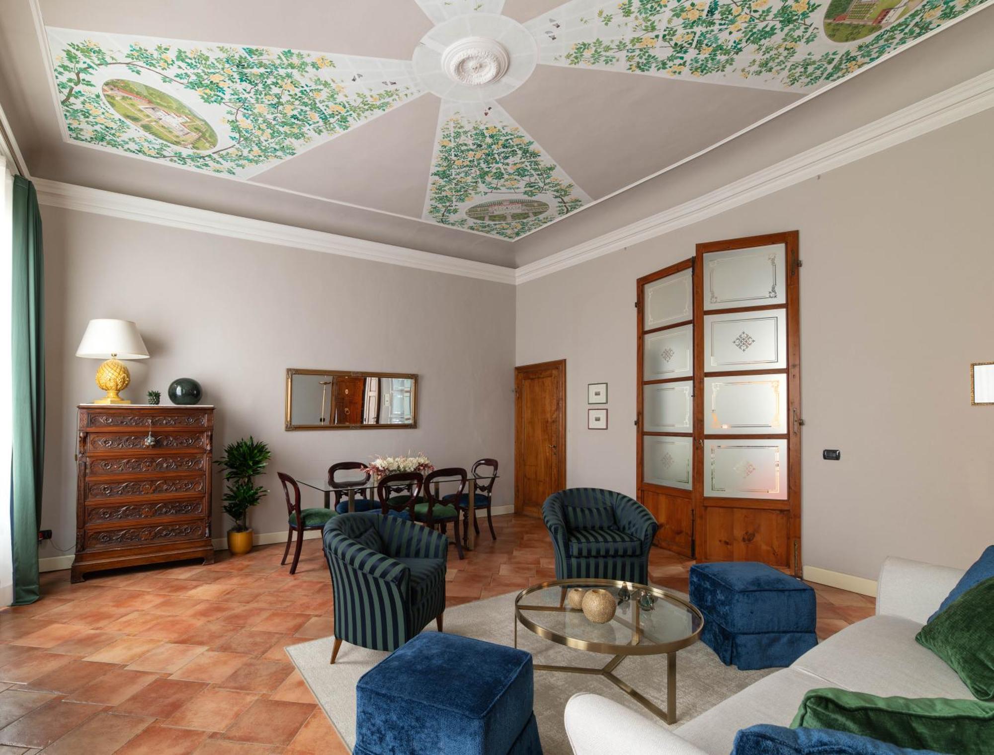 Palazzo Alfani - Residenza D'epoca 3*