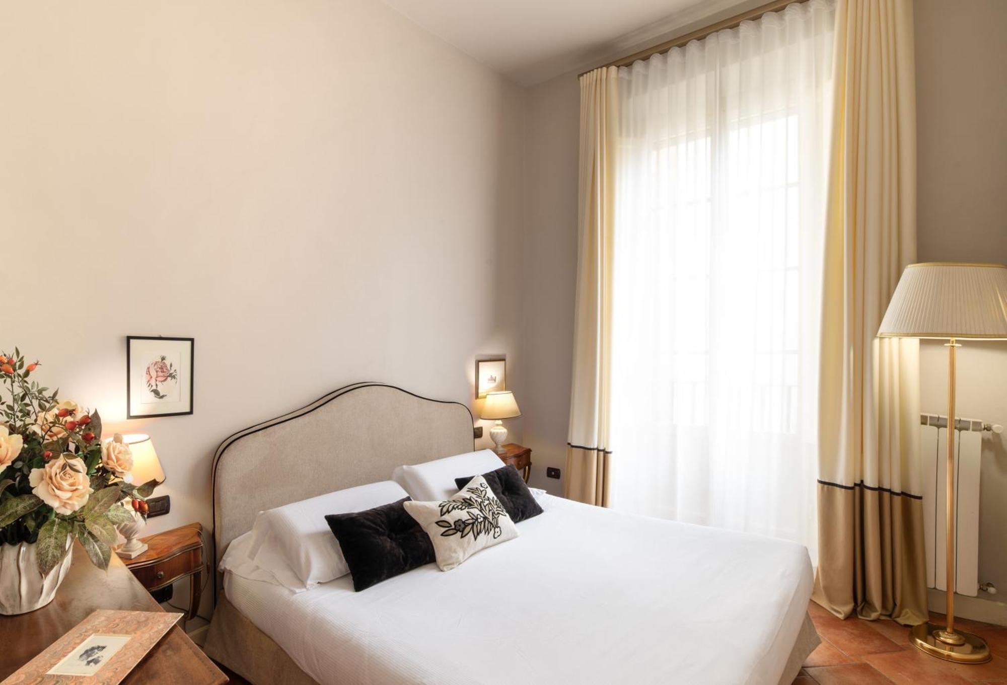 Palazzo Alfani - Residenza D'epoca Aparthotel