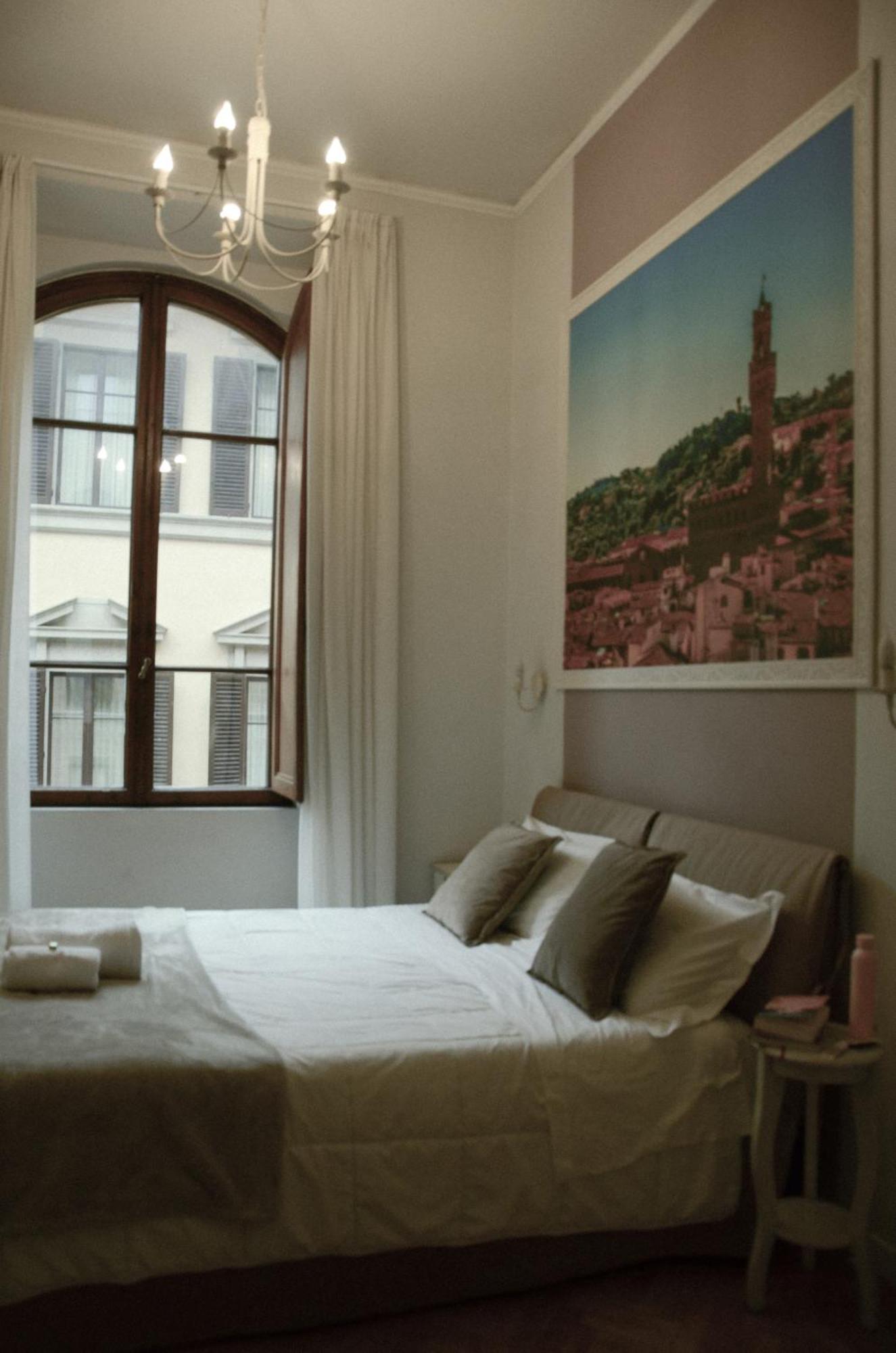Bed & Breakfast Dimora Sassetti 6 *