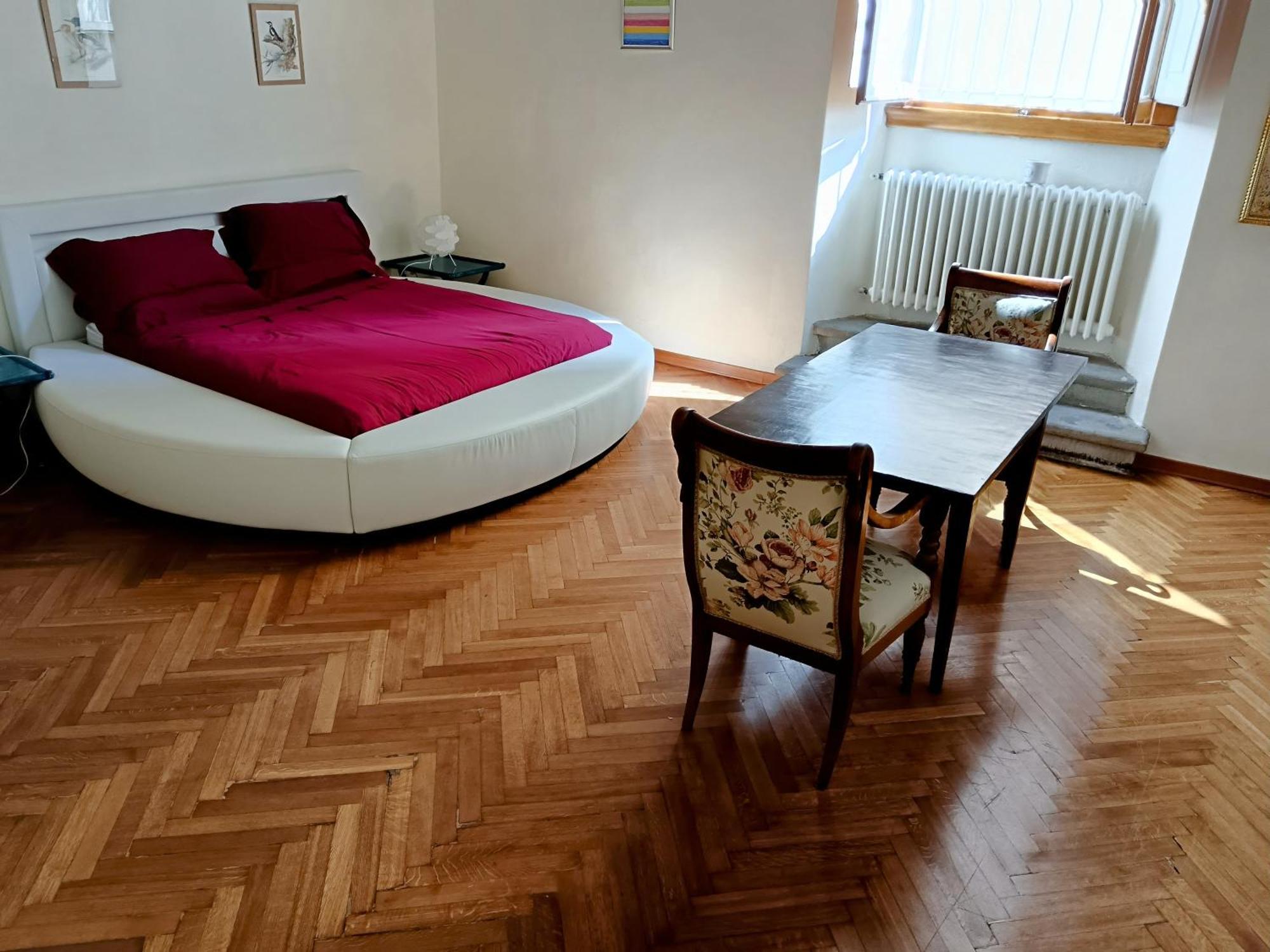 Apartment Luna In Florence