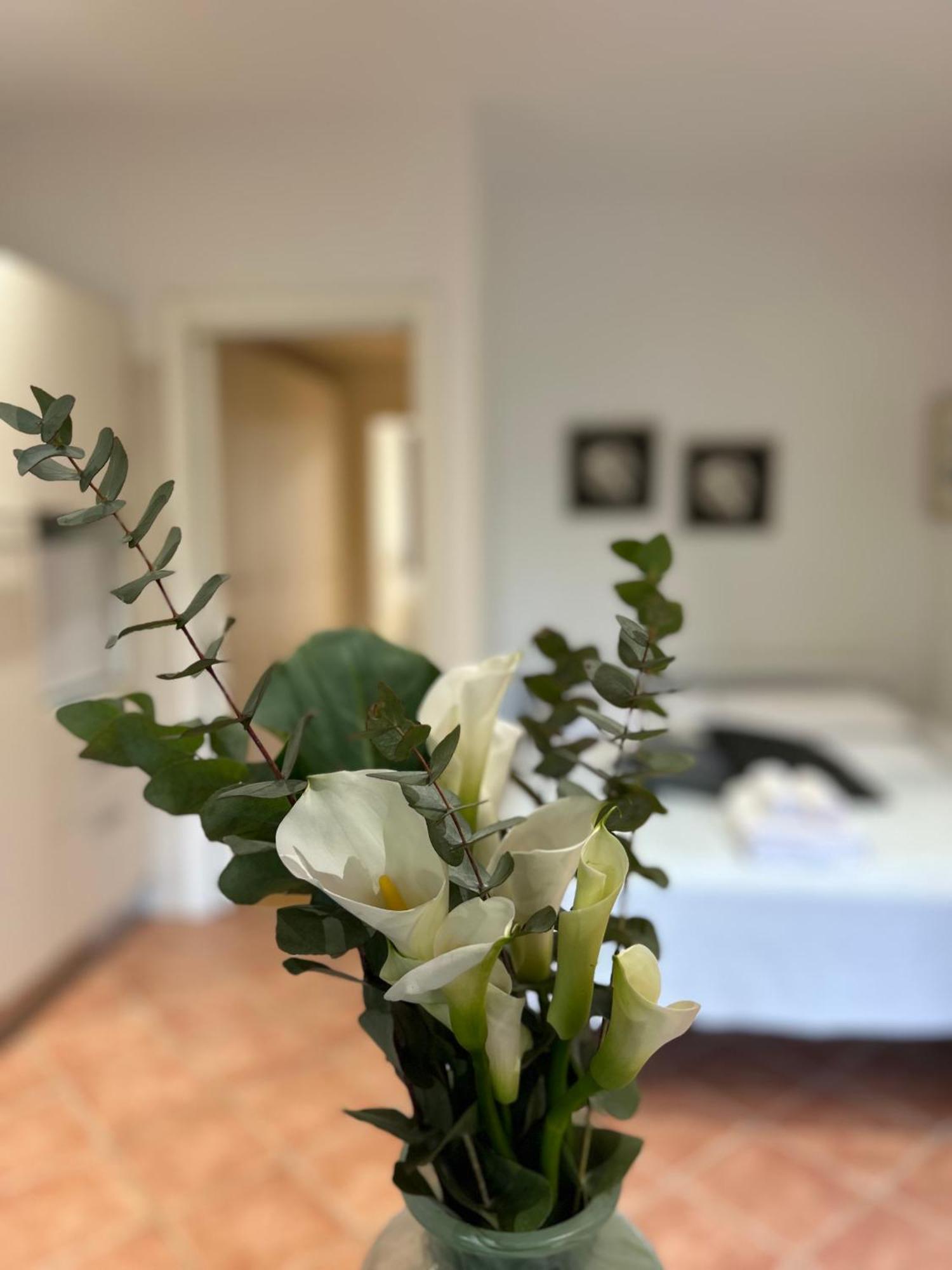 Le Tre Orchidee * Florence