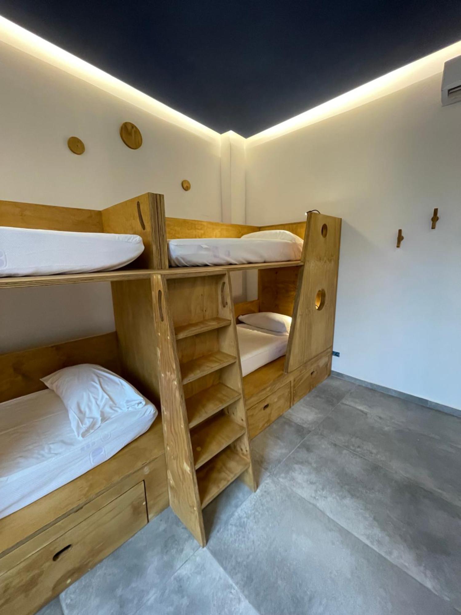Paola Hotel