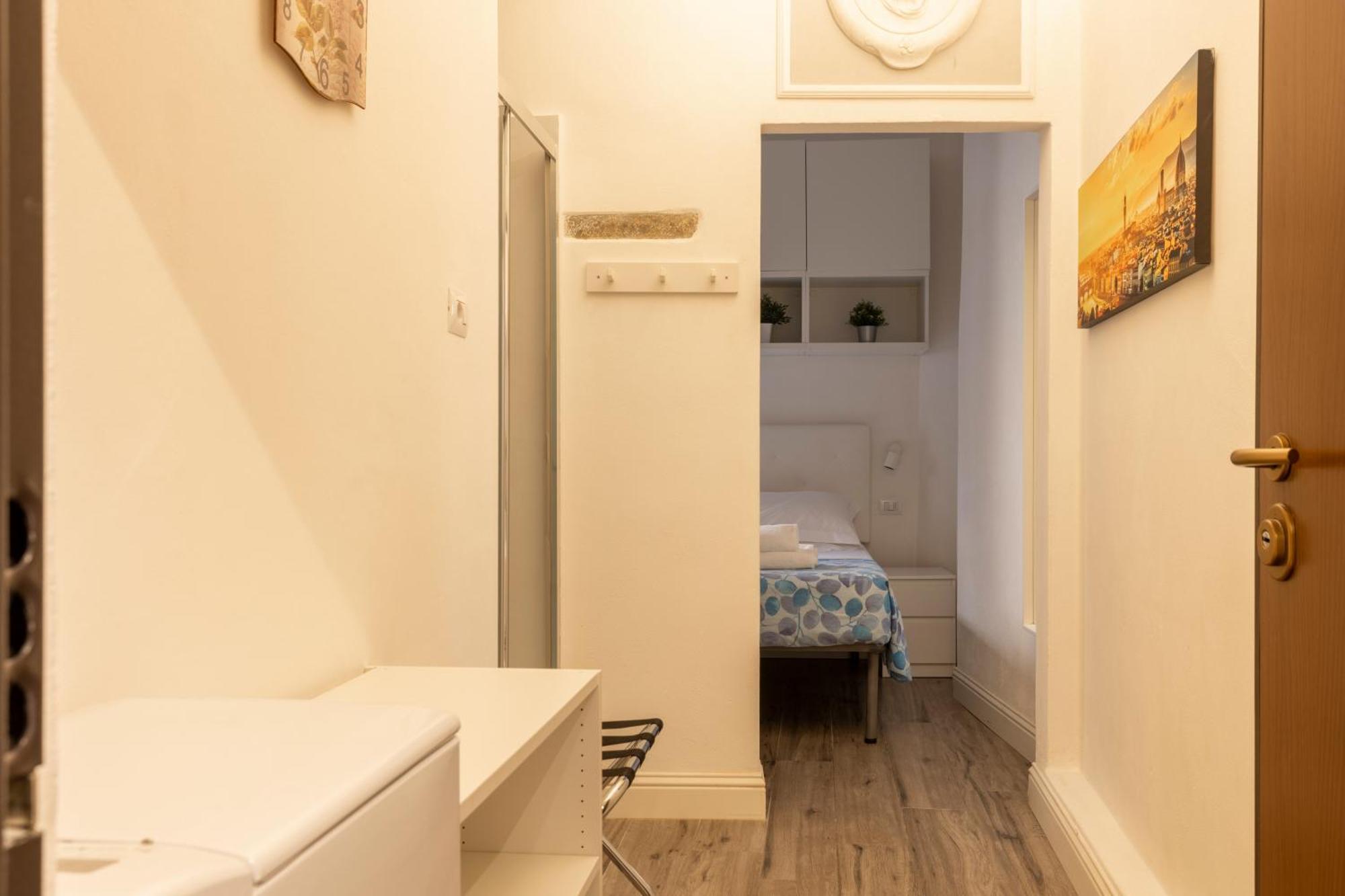 Michelangelo's Place Apartment Florence