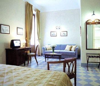 Della Robbia Hotel