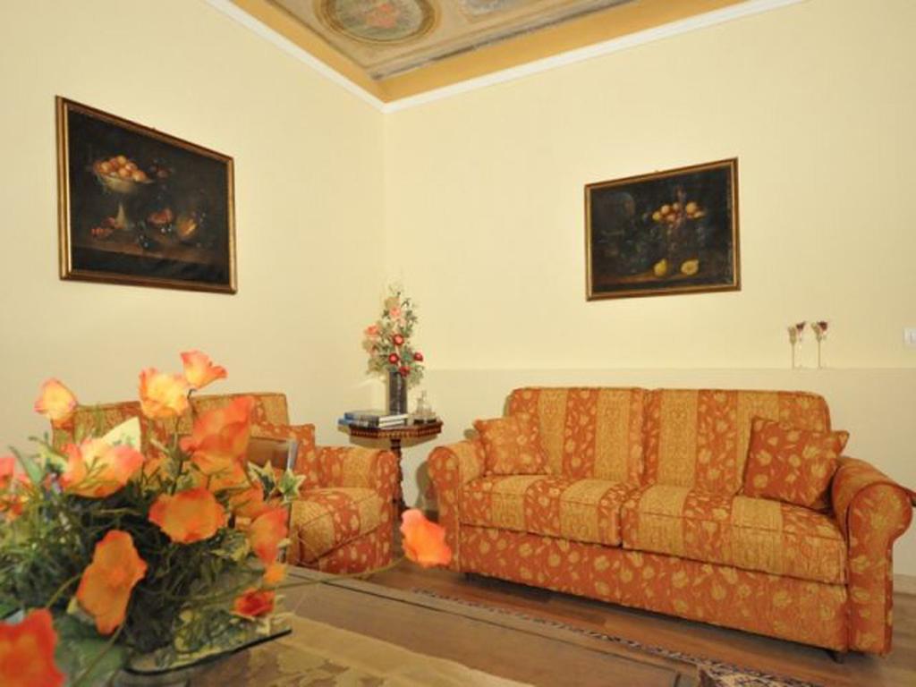 Hotel Accademia 3*