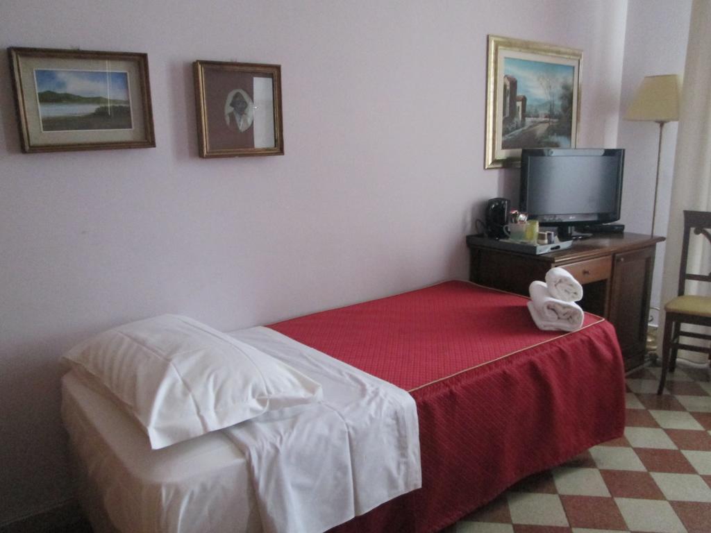 Astrid Hotel 3*