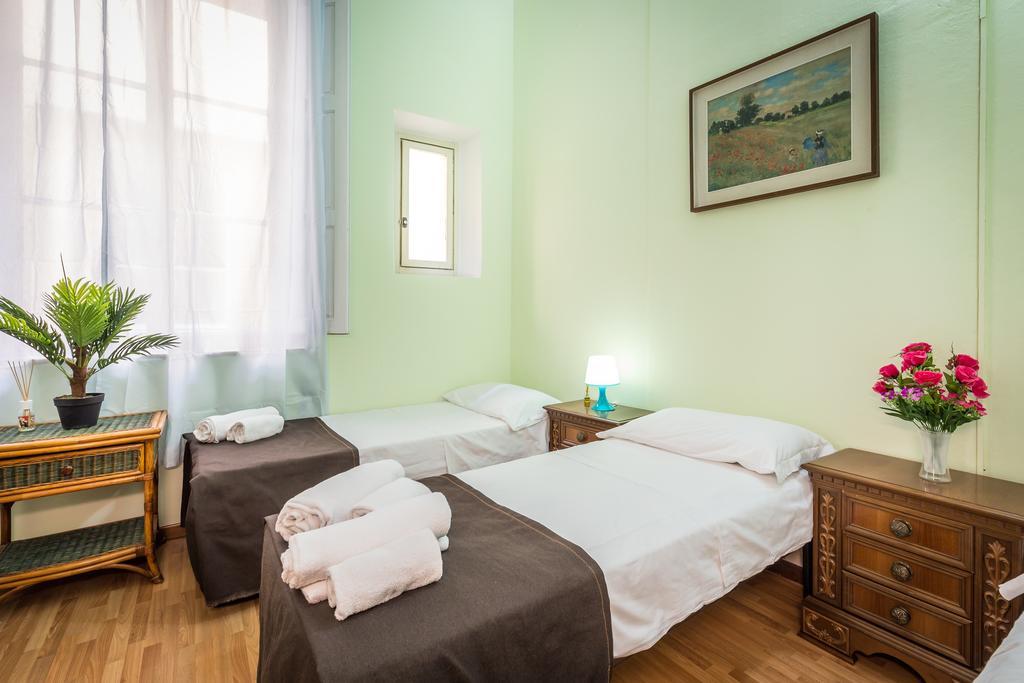 Rooms77 Centro Storico