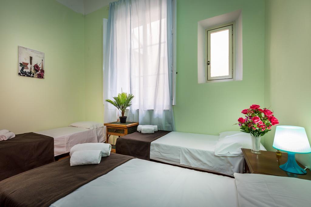 Gasthuis Rooms77 Centro Storico