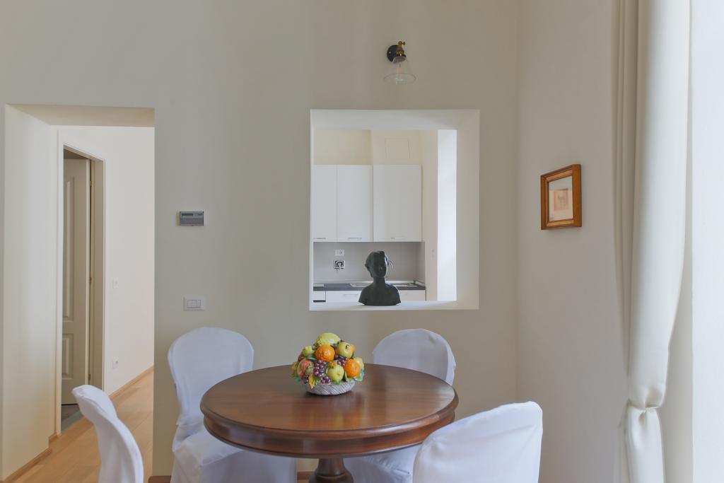 Apartment Proconsolo Superior