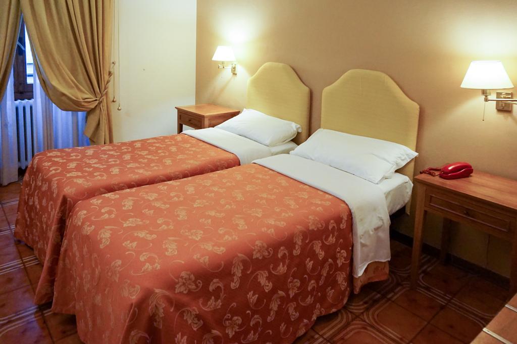 Fiorino Hotel